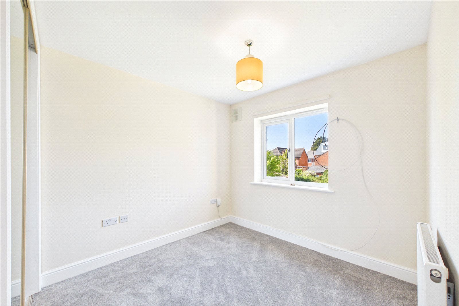 2 bedroom Flat to let in Star Road, Caversham, Reading