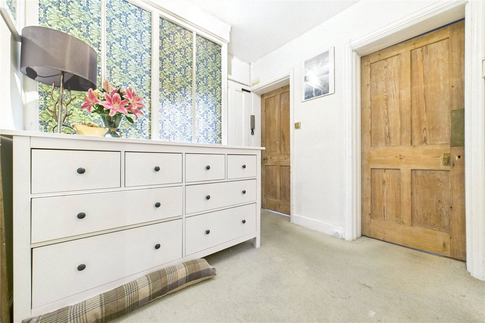 2 bedroom Flat to let in Pangbourne, Reading, Berkshire