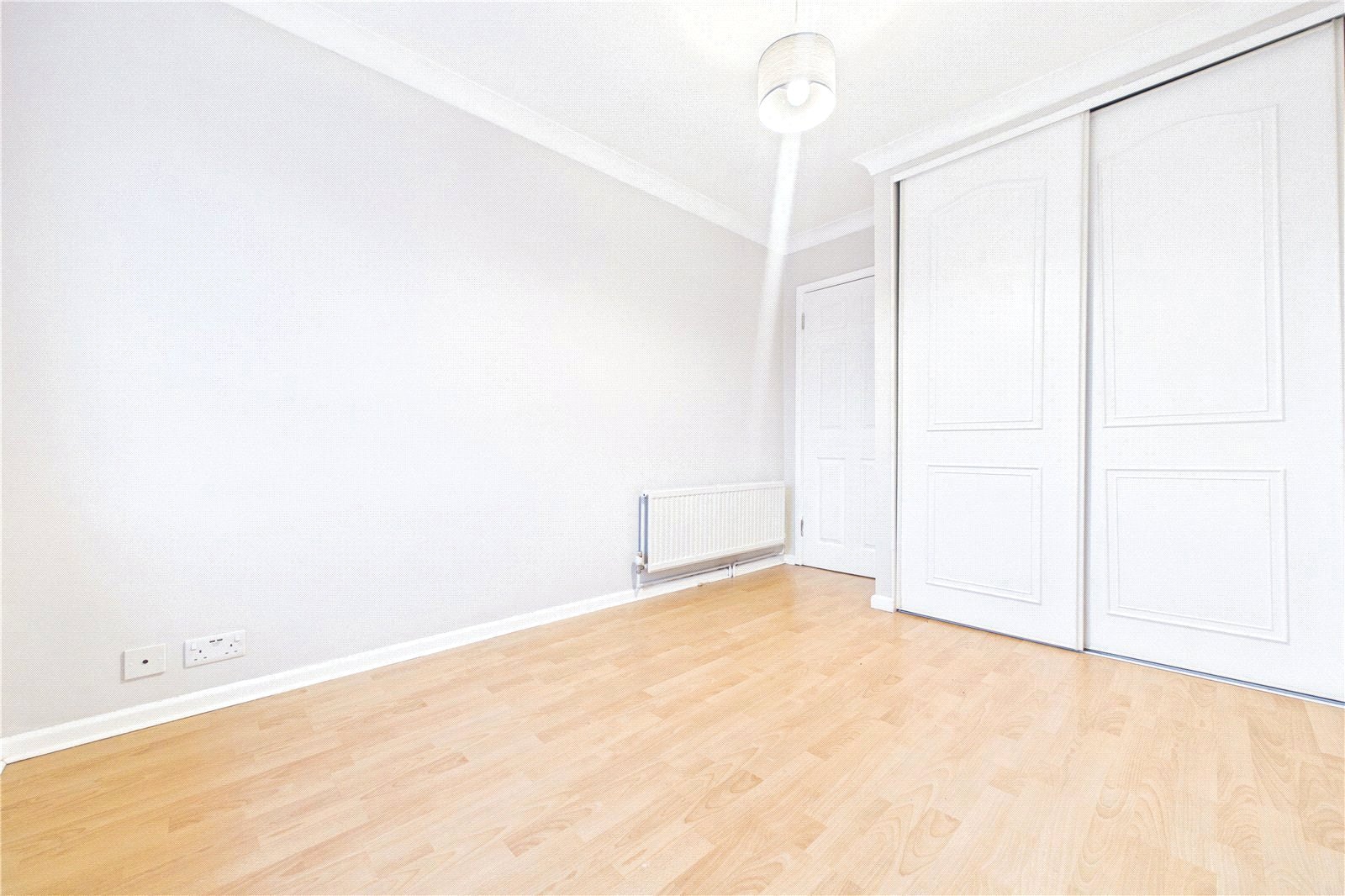3 bedroom Flat to let in Tilehurst, Reading