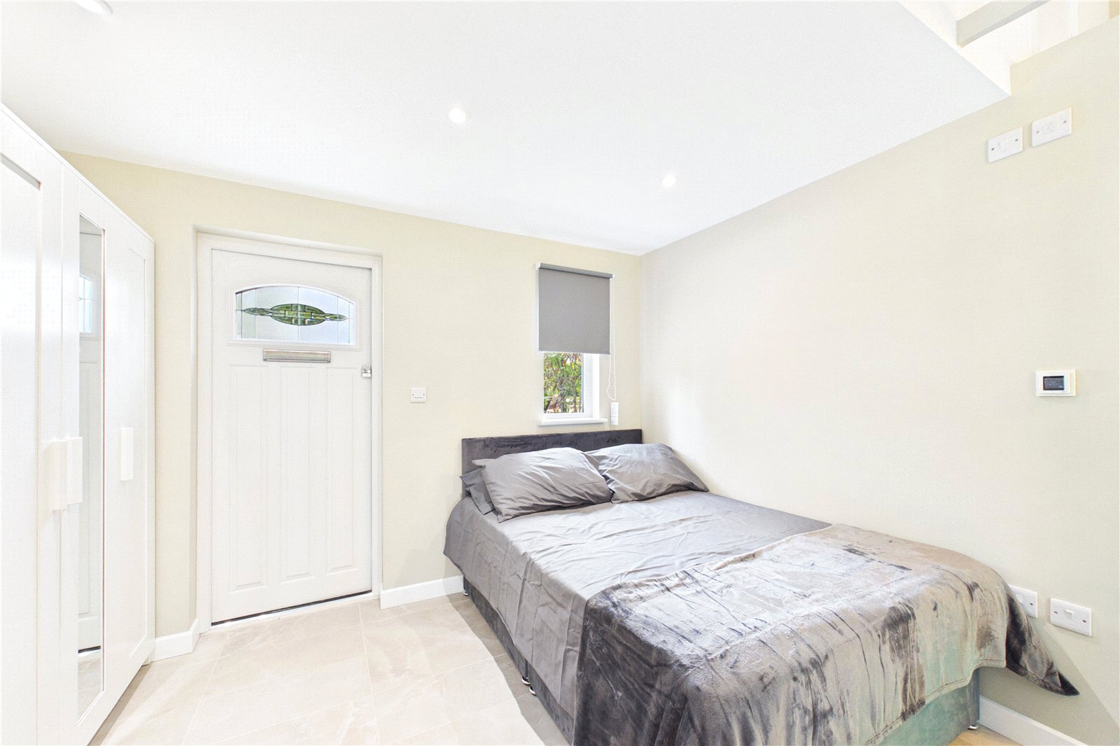 1 bedroom Flat to let in Clay Close, Tilehurst, Reading