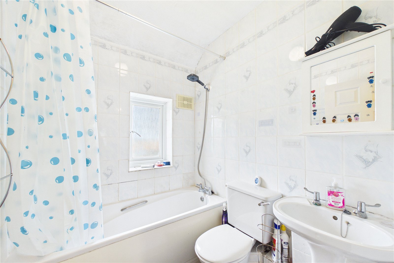3 bedroom House to let in Tilehurst, Reading, Berkshire