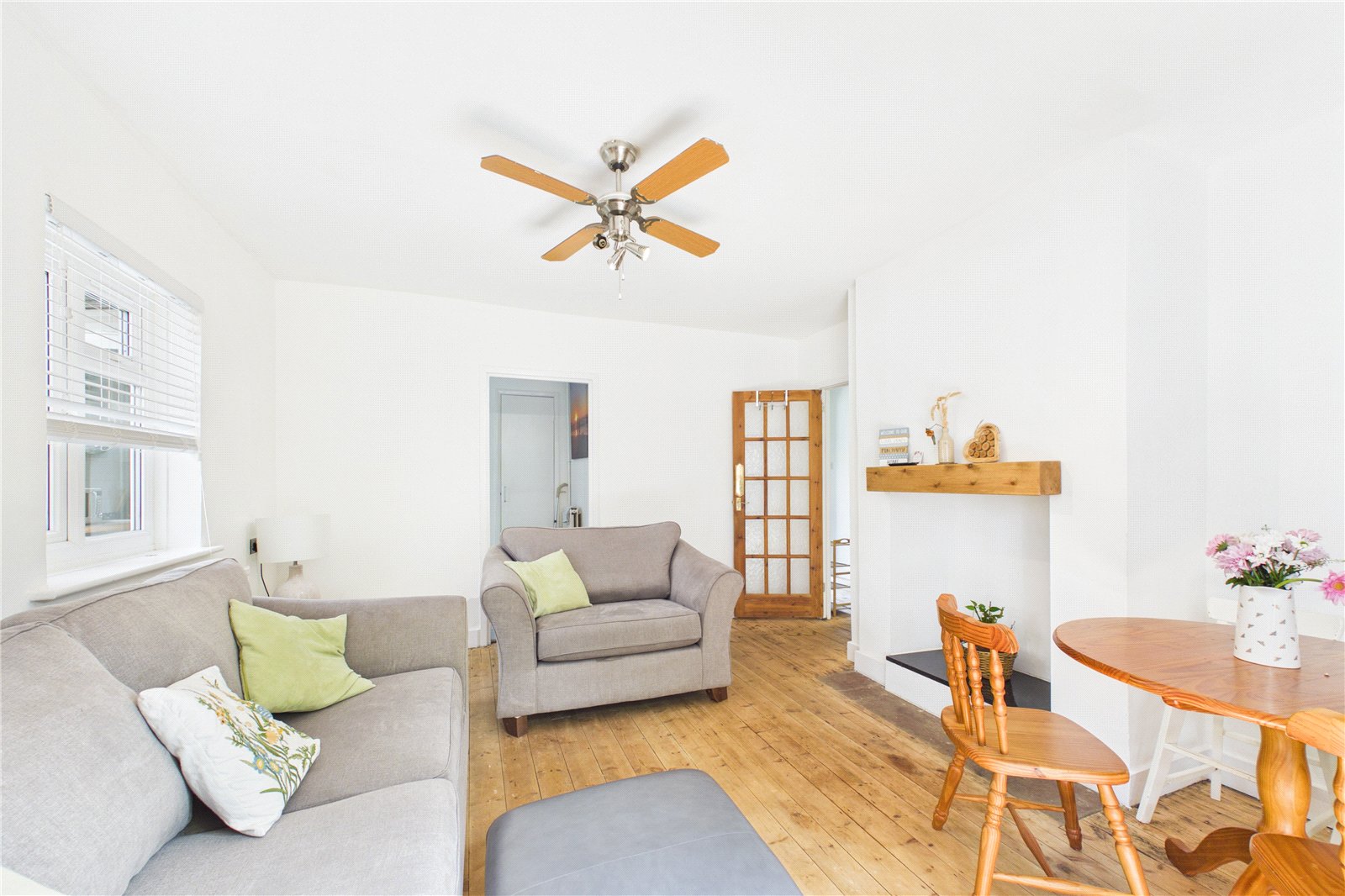 3 bedroom Bungalow to let in Burghfield Common, Reading, Berkshire
