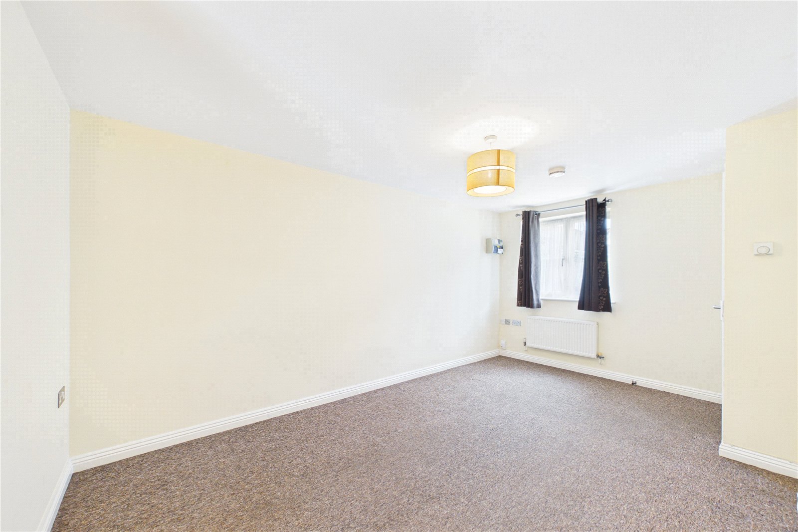 2 bedroom House to let in Reading, Berkshire