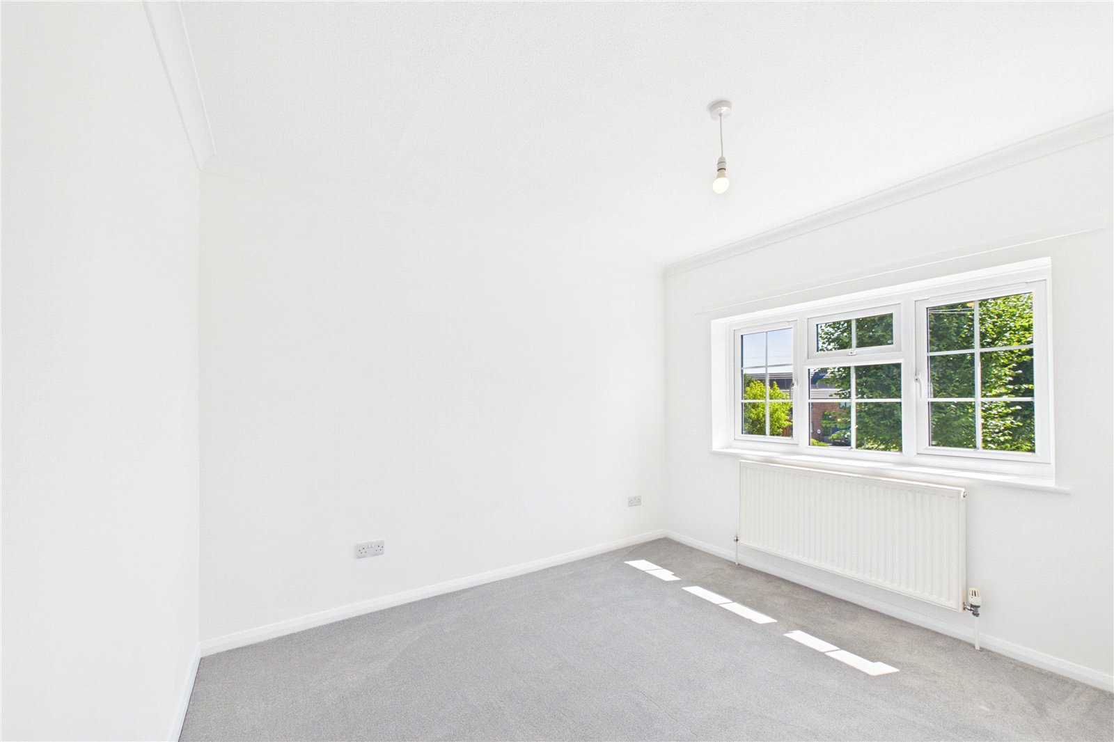 3 bedroom House to let in Reading, Berkshire