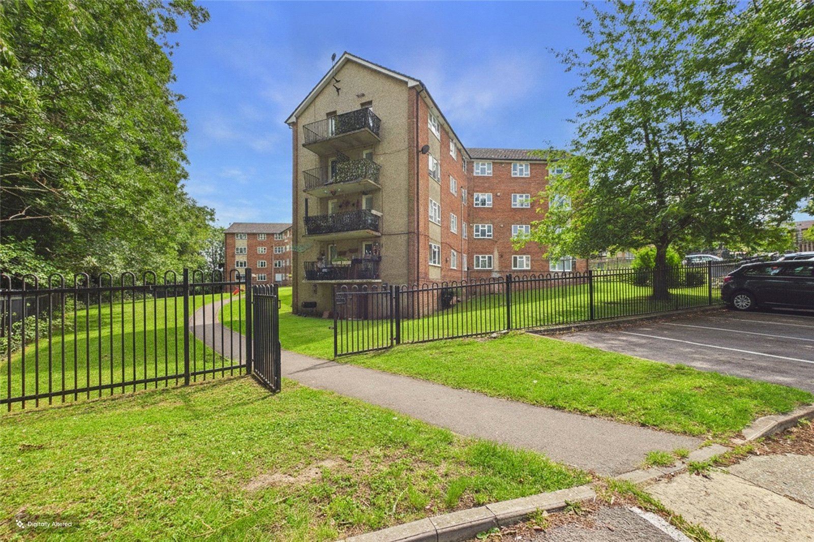 Burghfield Common, Reading, Berkshire