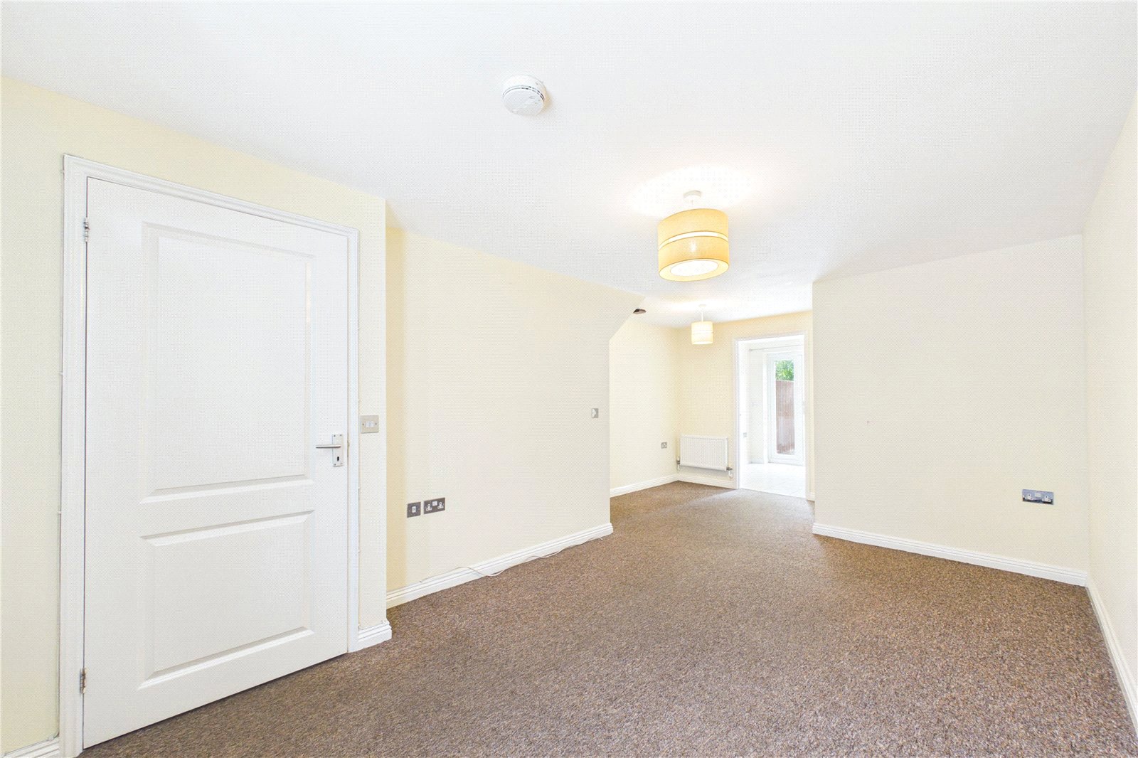 2 bedroom House to let in Reading, Berkshire
