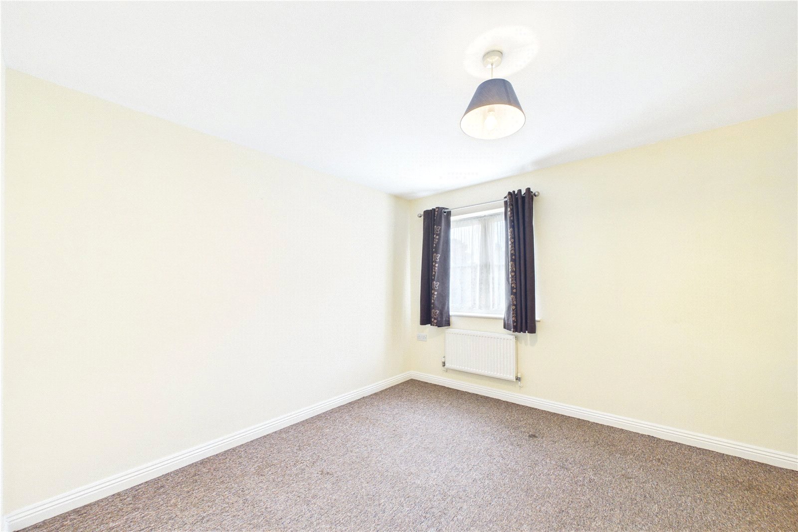 2 bedroom House to let in Reading, Berkshire