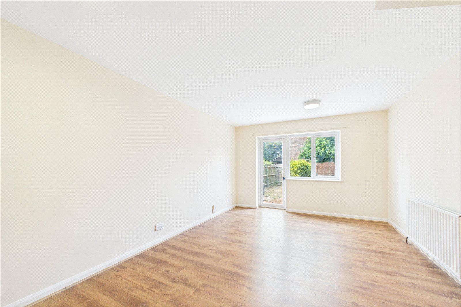 2 bedroom House to let in Reading, Berkshire