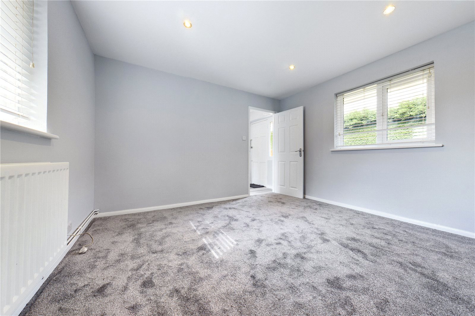 0 bedroom Bungalow to let in Tidmarsh, Reading, Berkshire