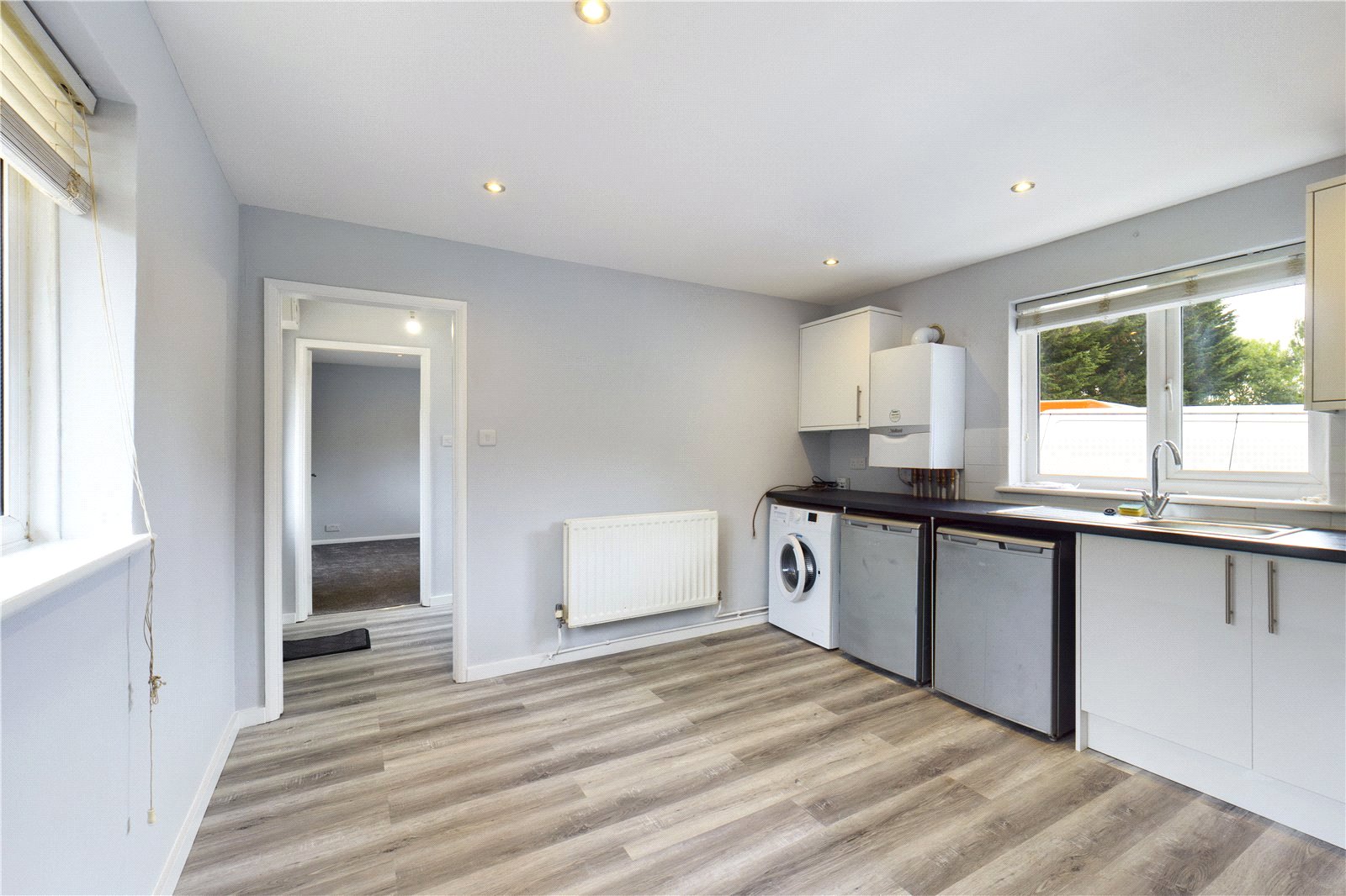 0 bedroom Bungalow to let in Tidmarsh, Reading, Berkshire