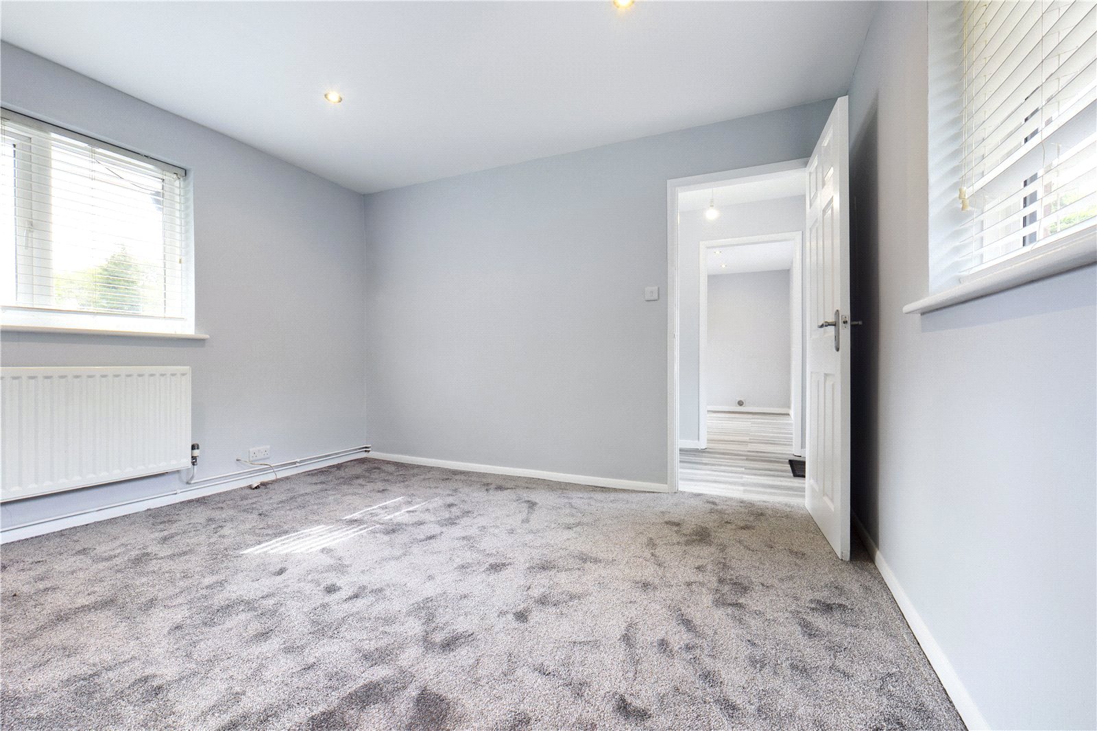 0 bedroom Bungalow to let in Tidmarsh, Reading, Berkshire