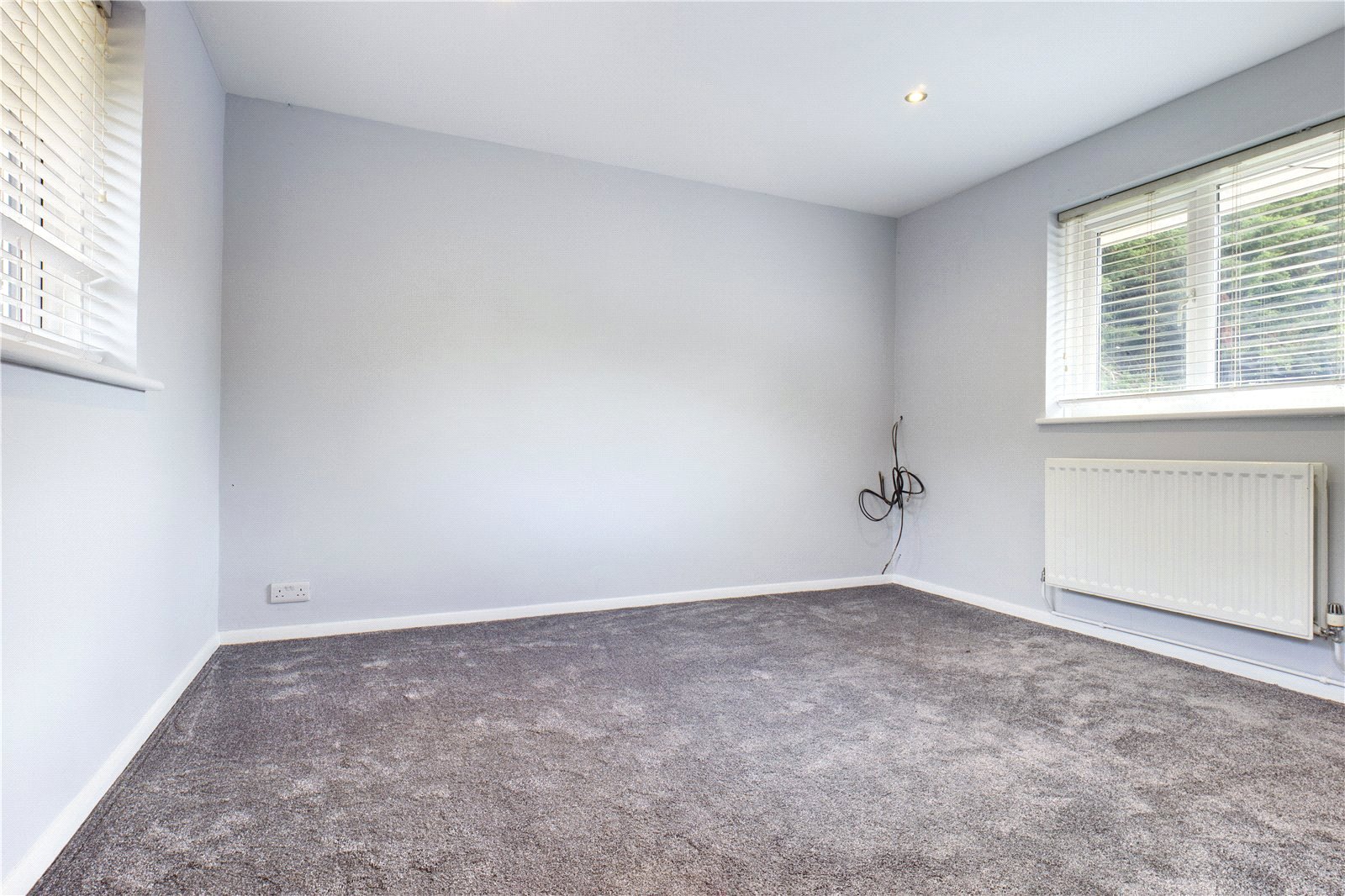 0 bedroom Bungalow to let in Tidmarsh, Reading, Berkshire