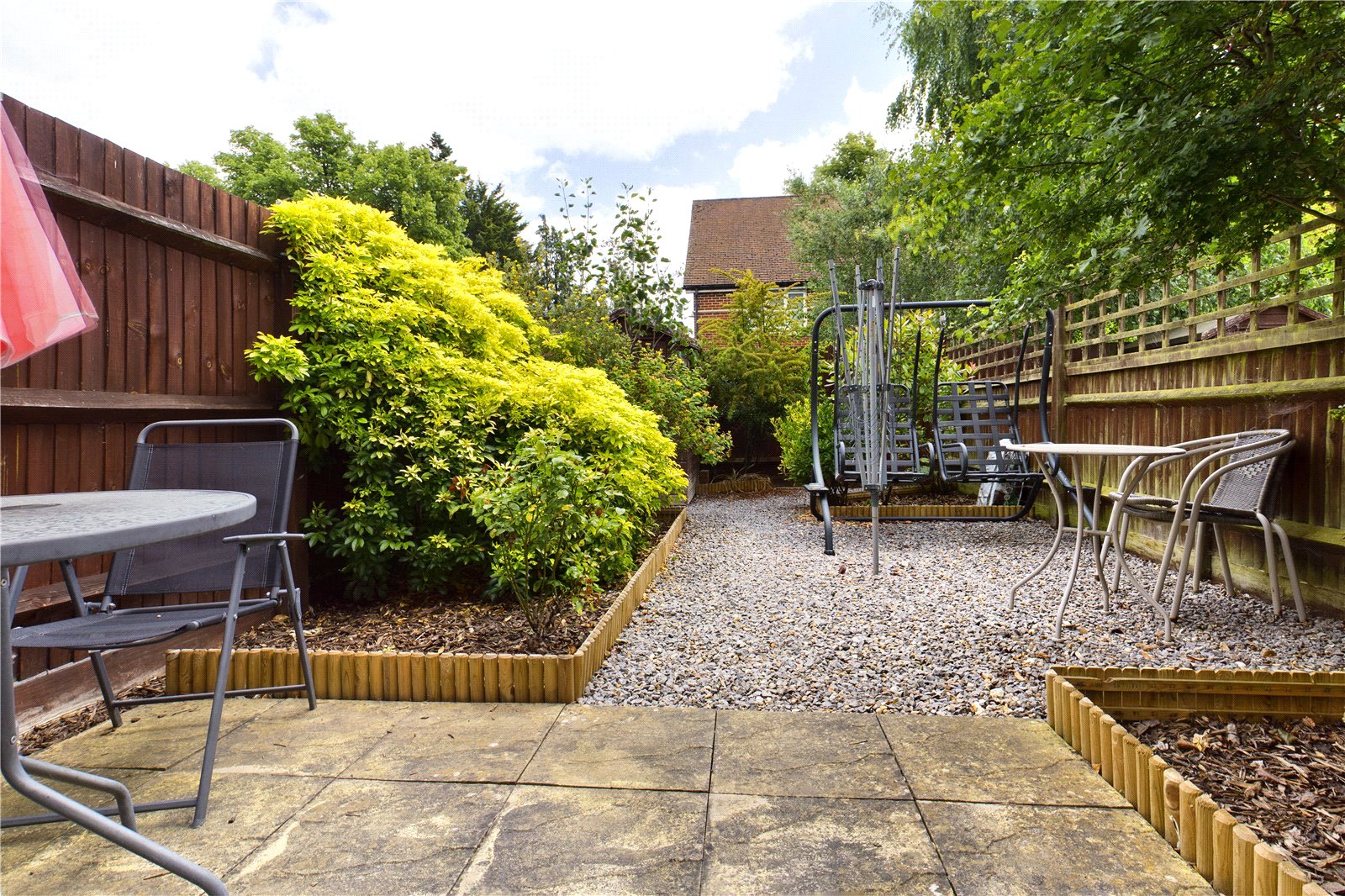 2 bedroom House to let in Reading, Berkshire