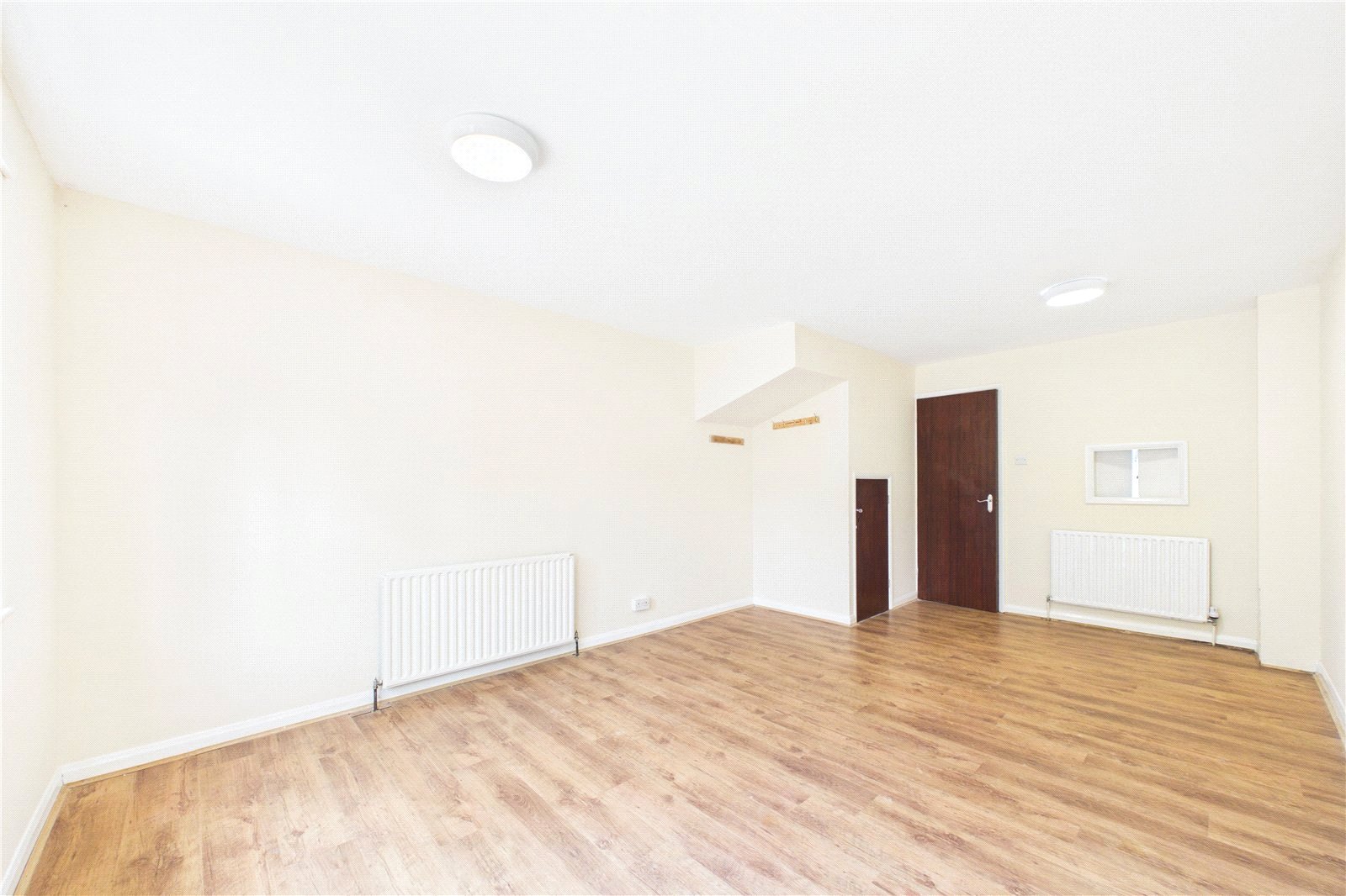 2 bedroom House to let in Reading, Berkshire