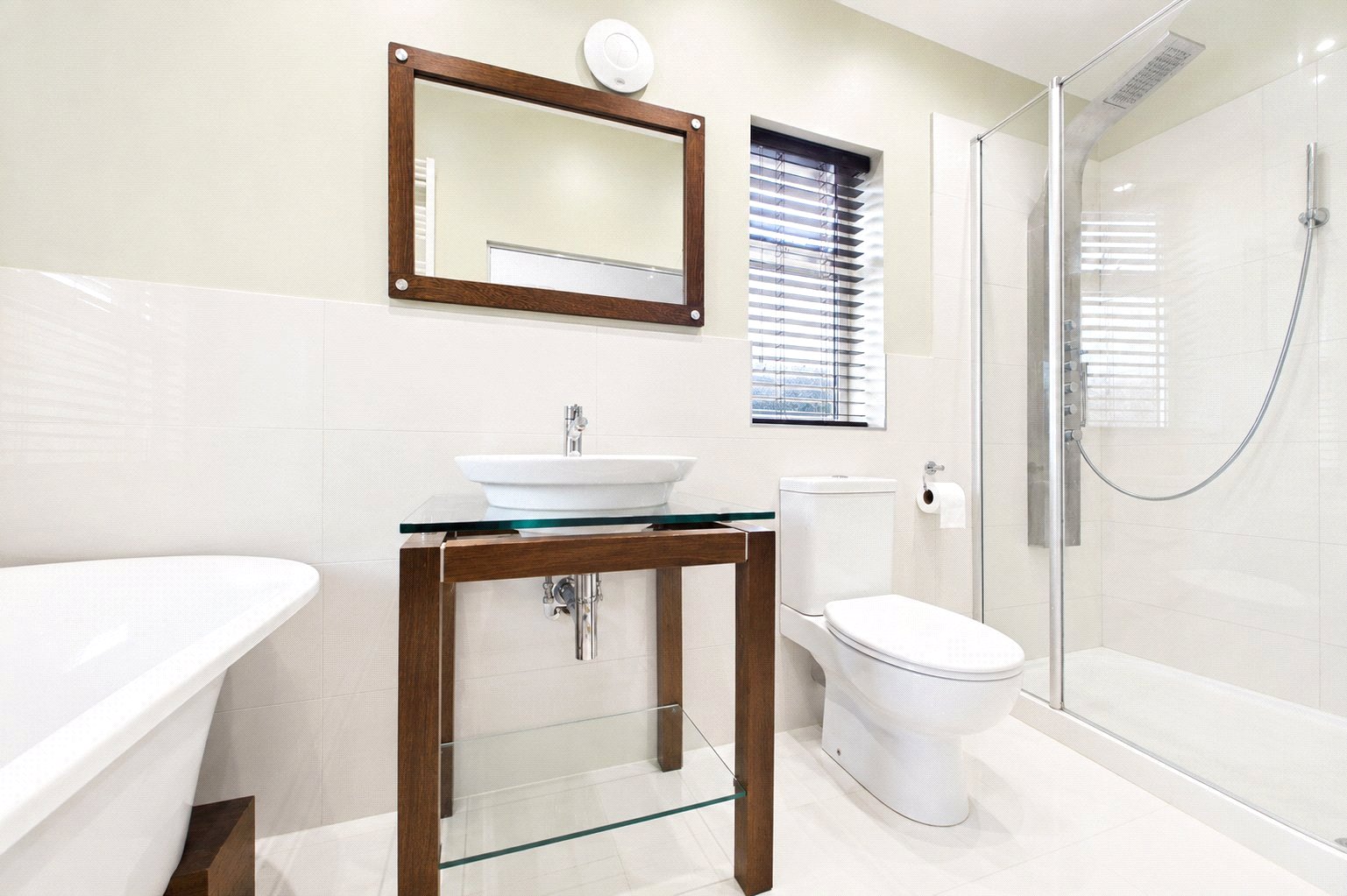 4 bedroom House to let in Tilehurst, Reading, Berkshire