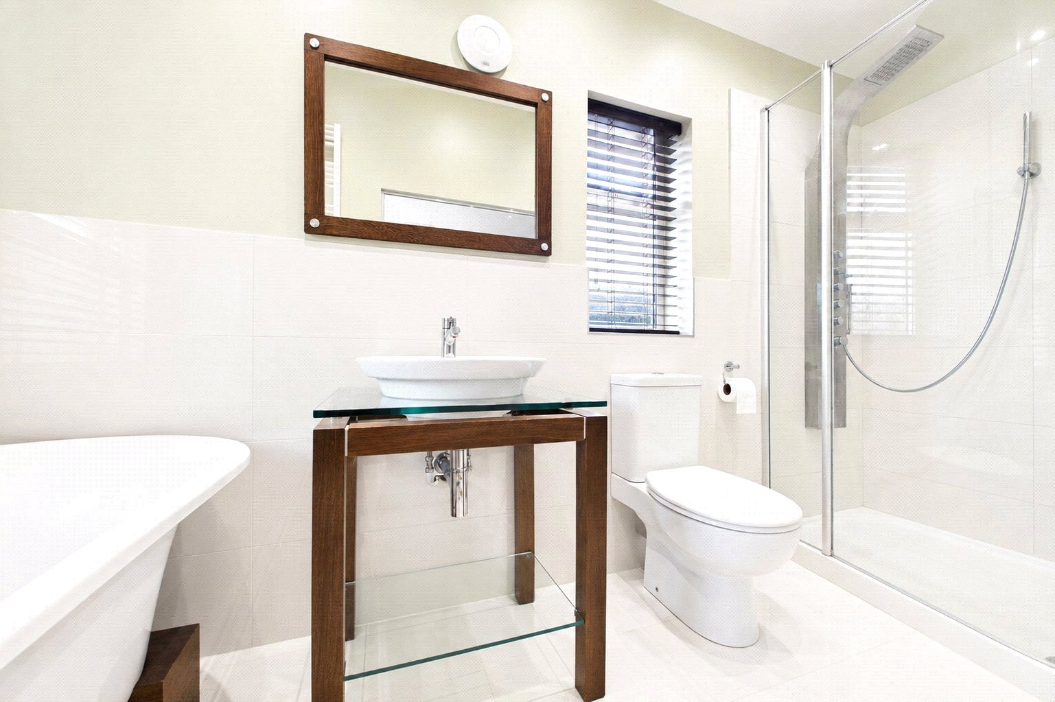 4 bedroom House to let in Tilehurst, Reading, Berkshire