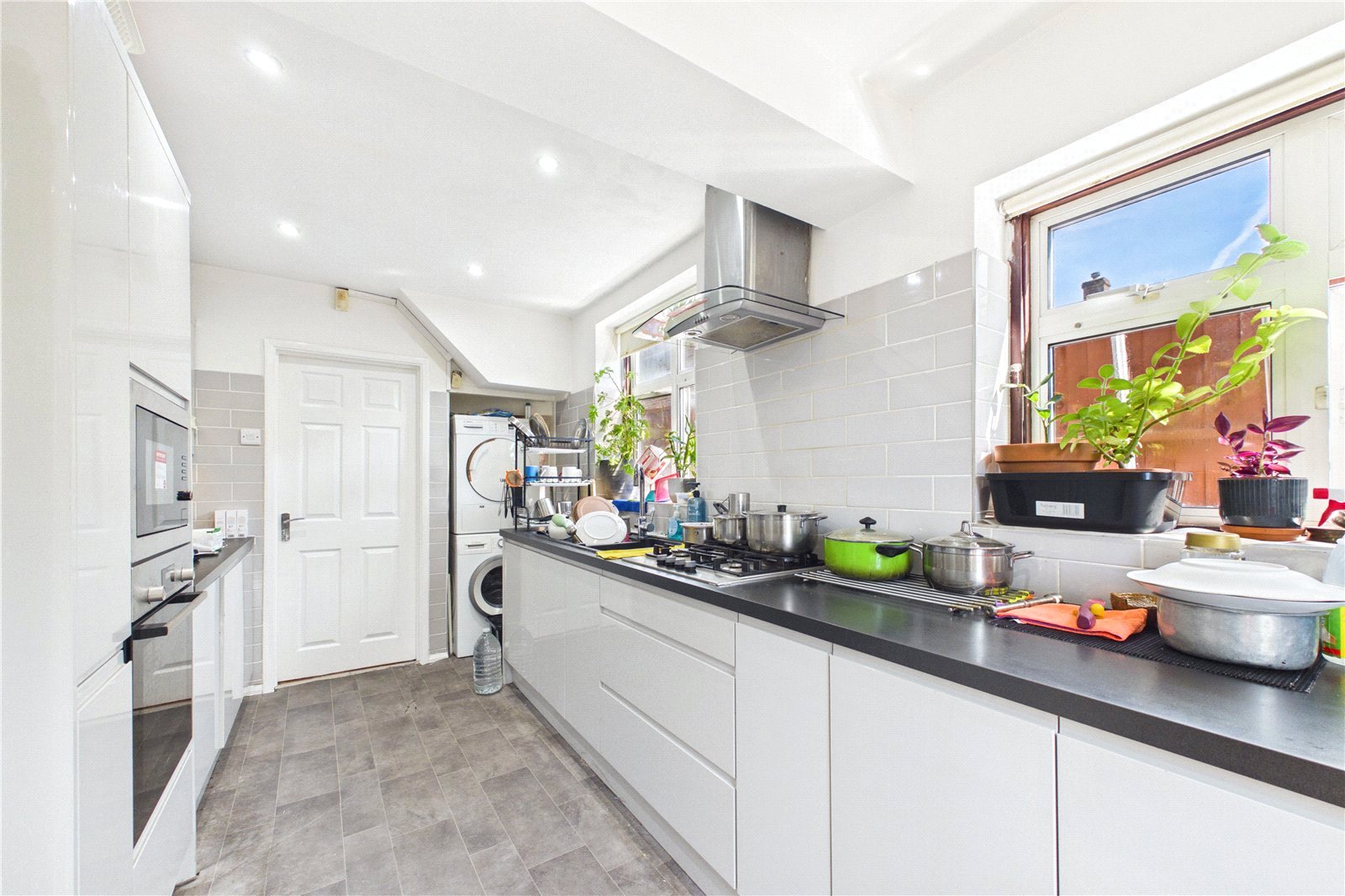 3 bedroom House to let in Tilehurst, Reading, Berkshire