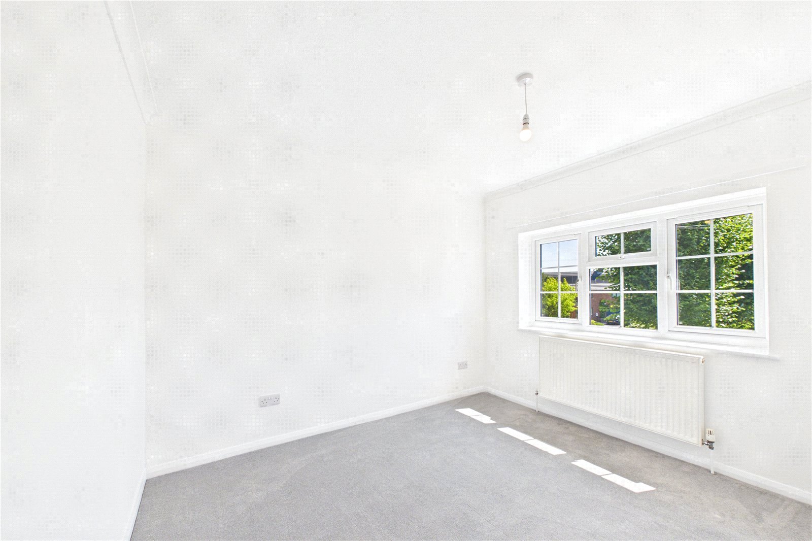 3 bedroom House to let in Reading, Berkshire