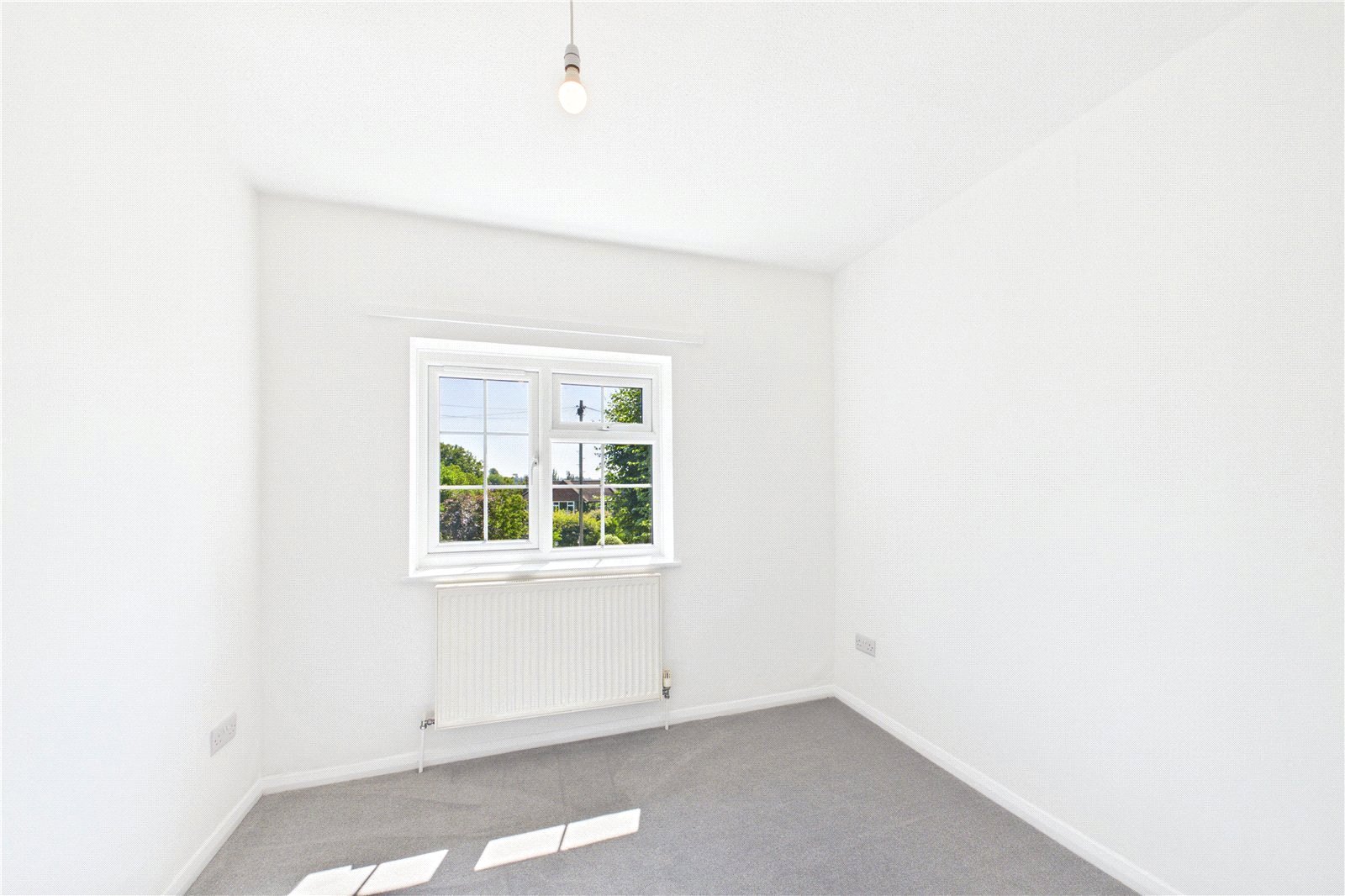 3 bedroom House to let in Reading, Berkshire