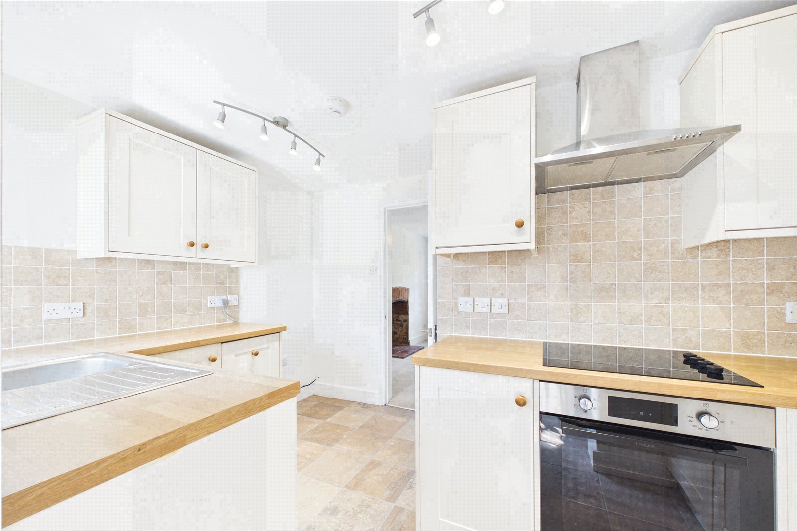 2 bedroom House to let in Sulhamstead, Reading, Berkshire