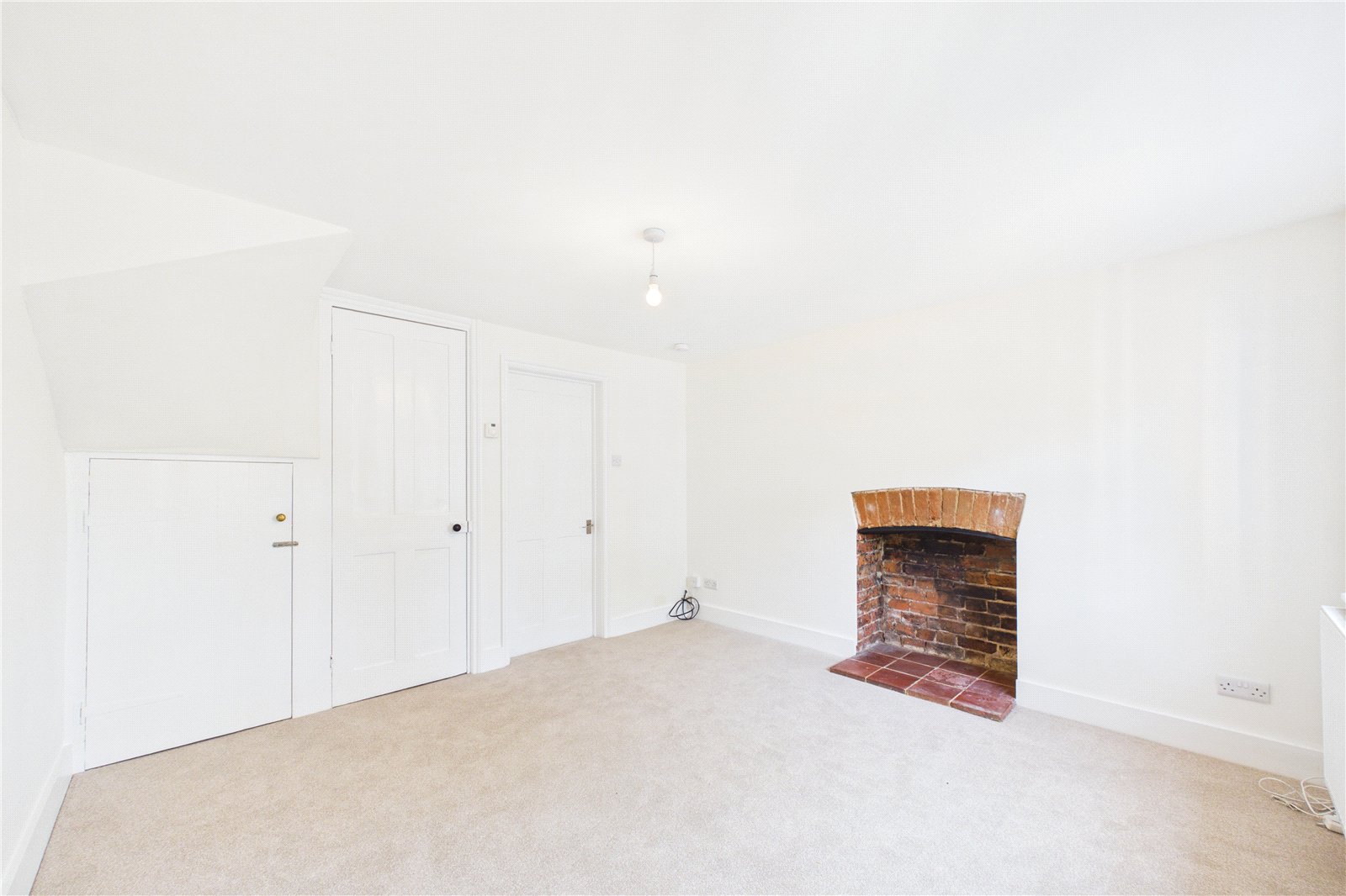 2 bedroom House to let in Sulhamstead, Reading, Berkshire