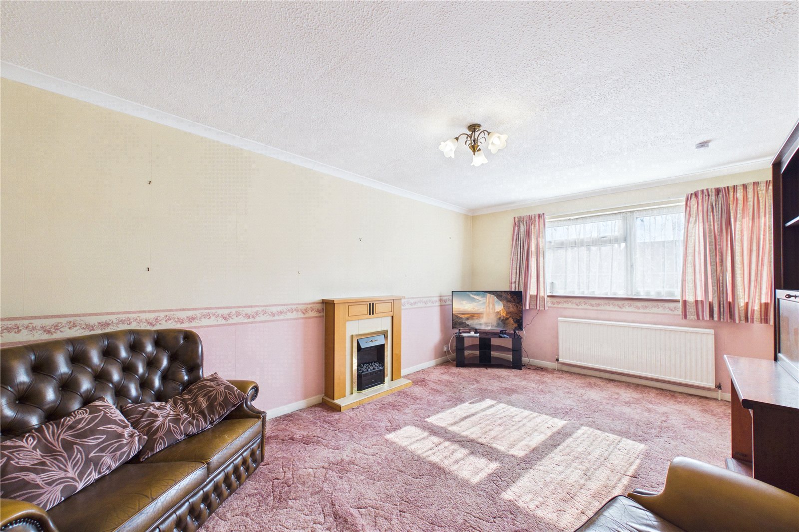 2 bedroom Flat to let in Tilehurst, Reading, Berkshire