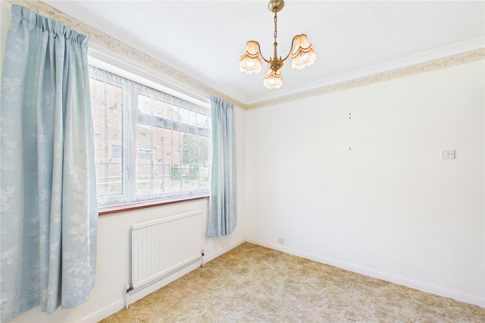 2 bedroom Flat to let in Tilehurst, Reading, Berkshire