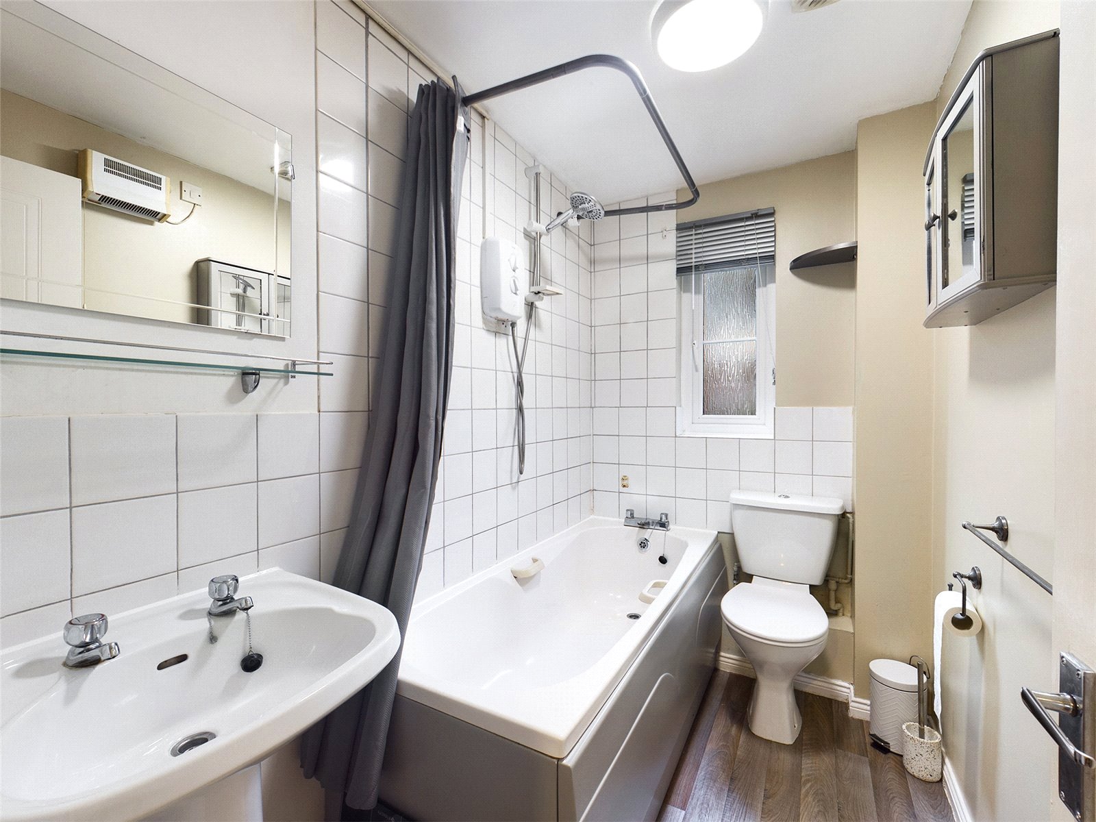 1 bedroom Flat to let in Mortimer, Reading, Berkshire