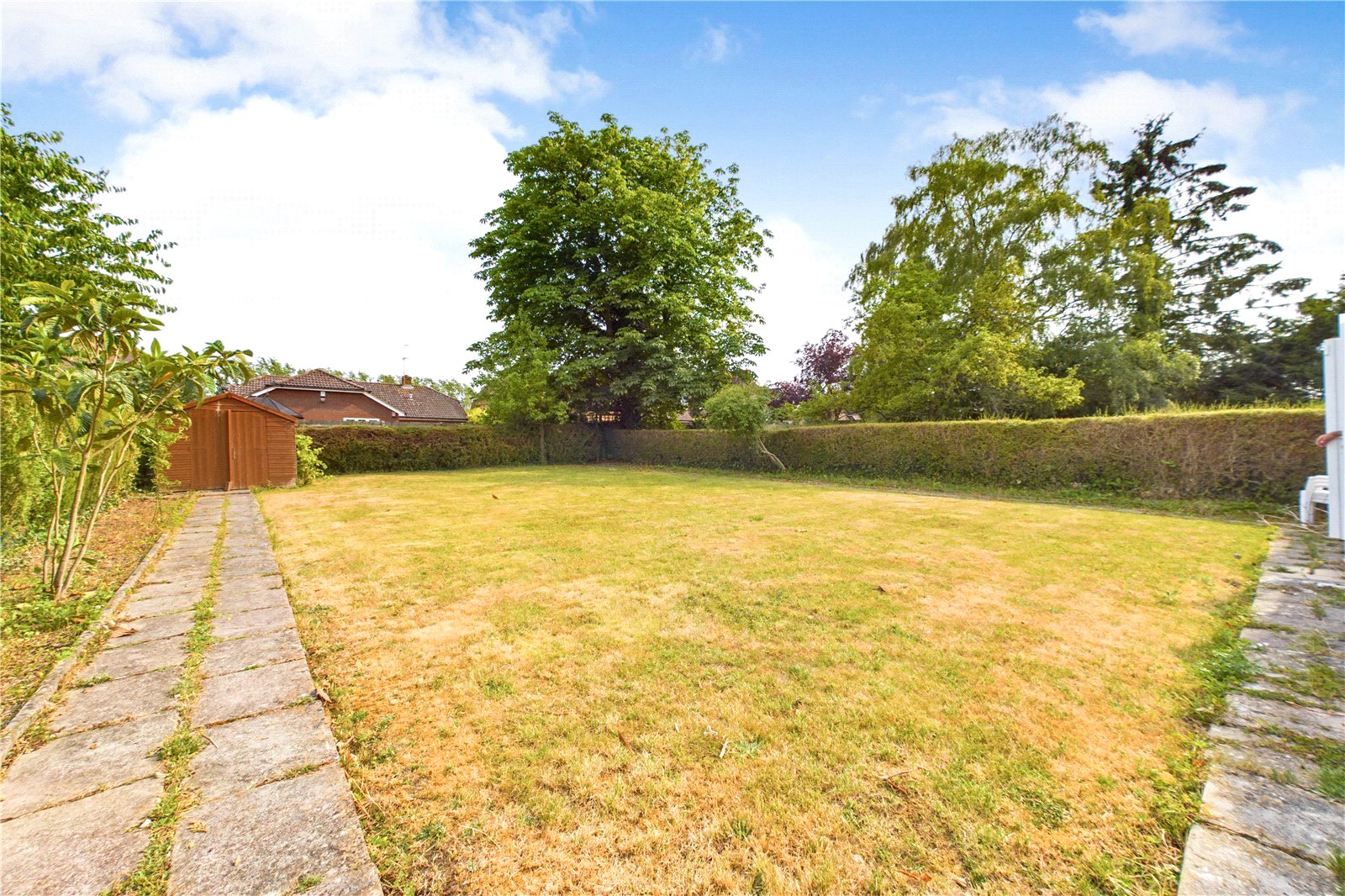 3 bedroom Bungalow to let in Tilehurst, Reading, Berkshire