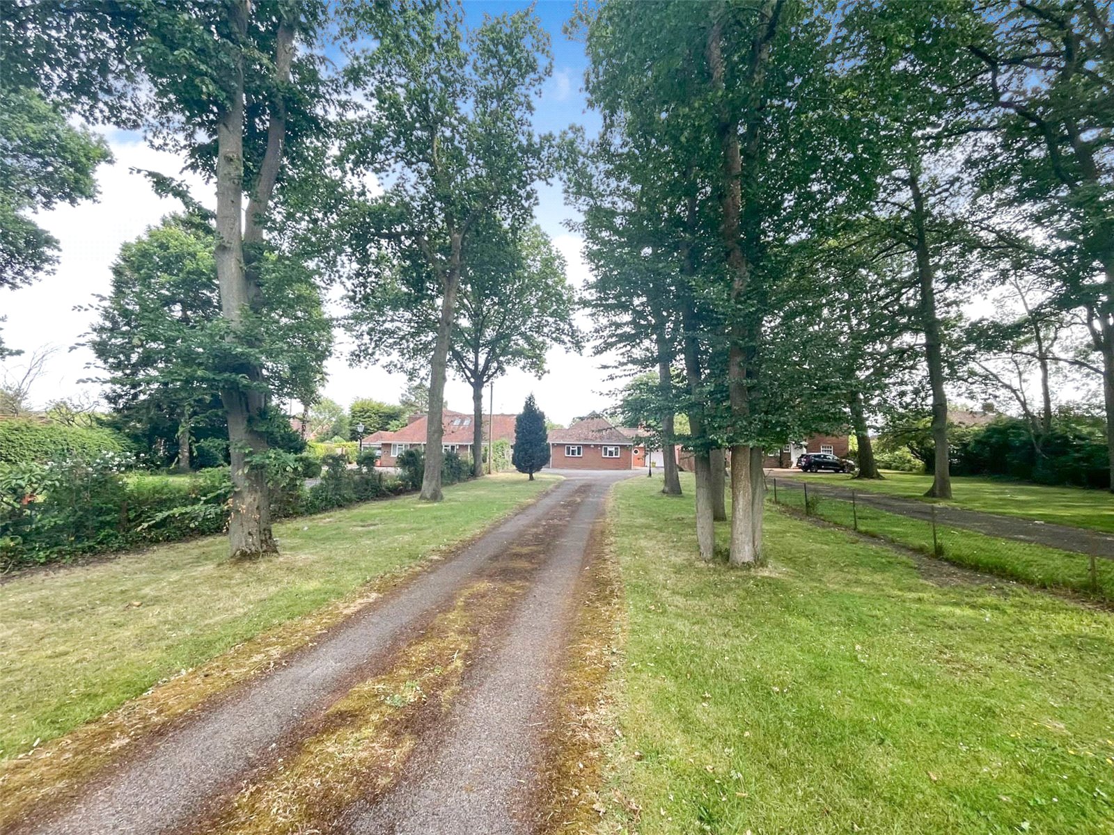 3 bedroom Bungalow to let in Tilehurst, Reading, Berkshire