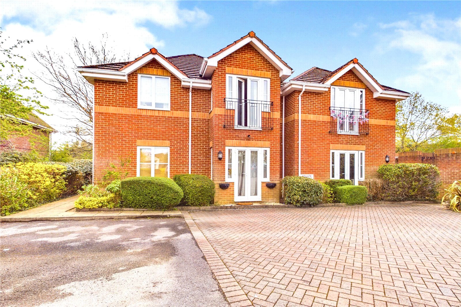 Tilehurst, Reading, Berkshire