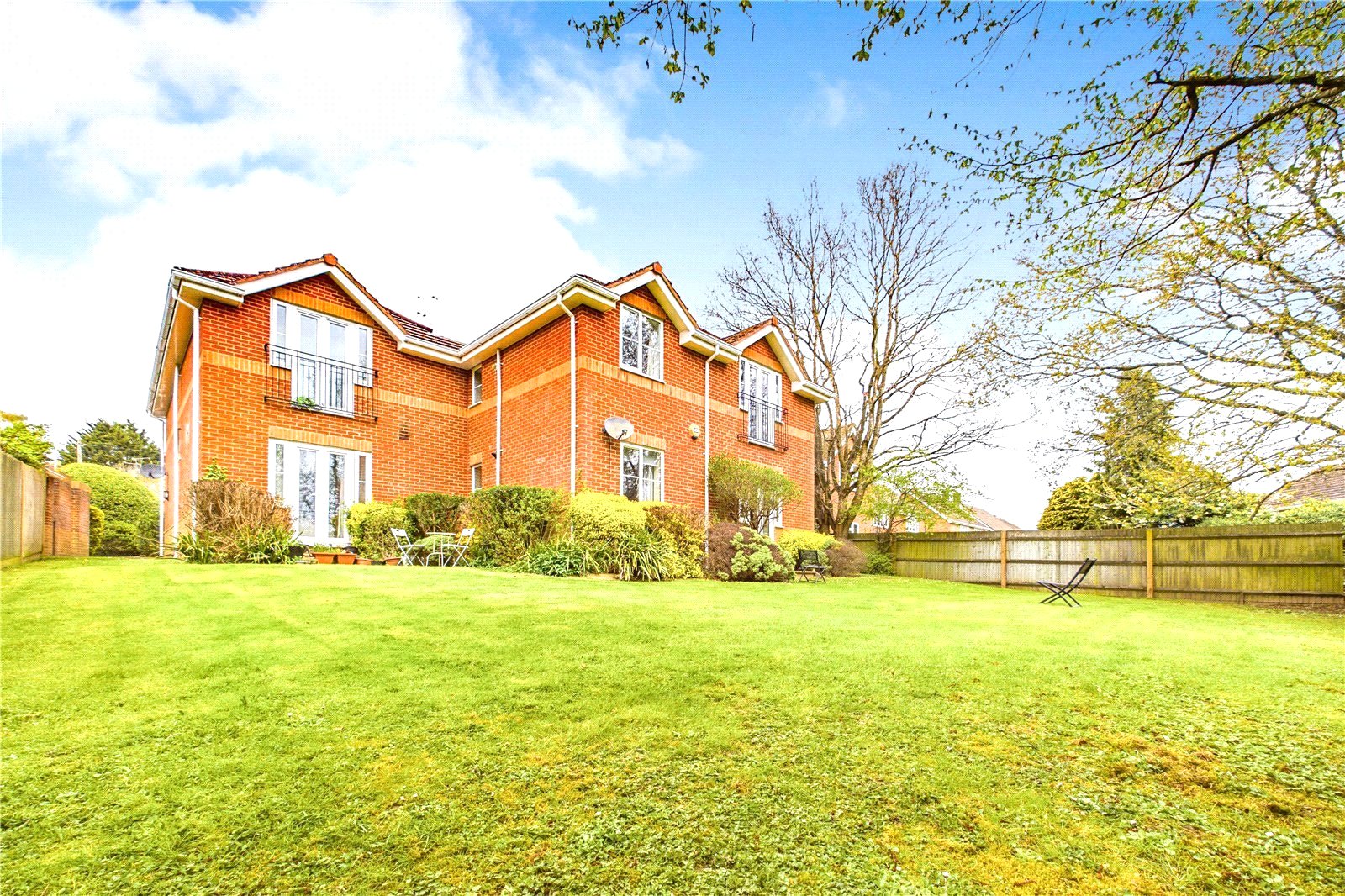 1 bedroom Flat to let in Tilehurst, Reading, Berkshire