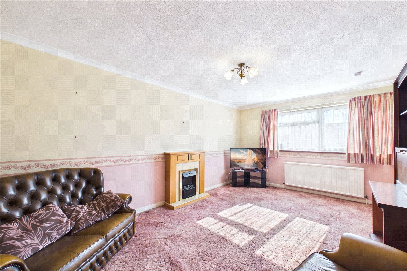 2 bedroom Flat to let in Tilehurst, Reading, Berkshire