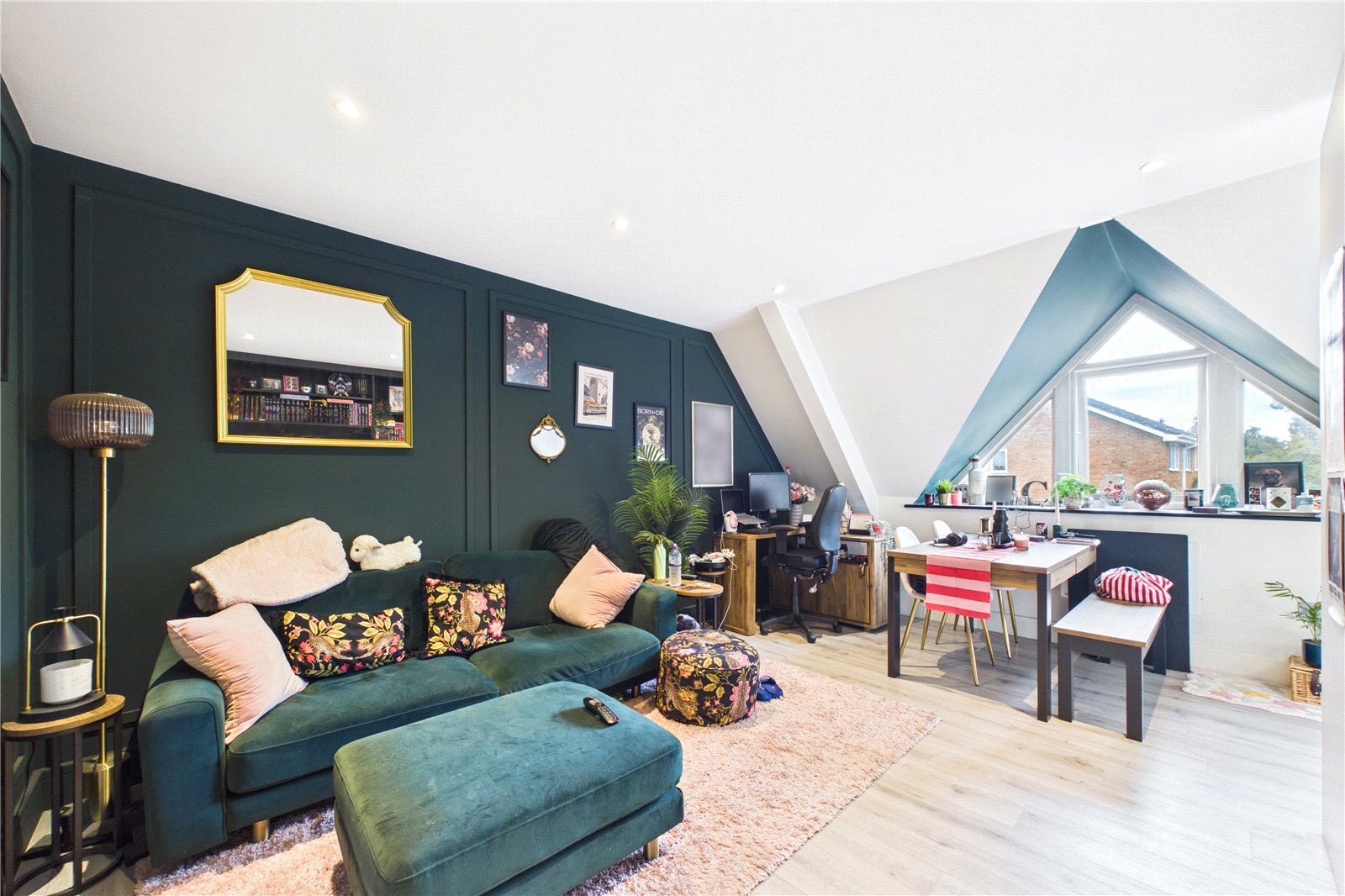 Calcot, Reading, Berkshire