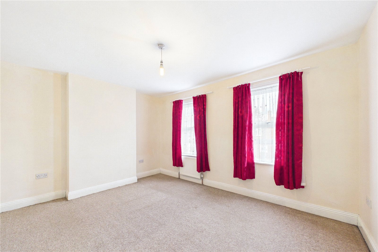 3 bedroom House to let in Tilehurst, Reading, Berkshire