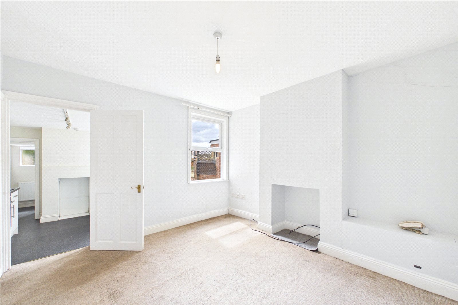 3 bedroom House to let in Tilehurst, Reading, Berkshire