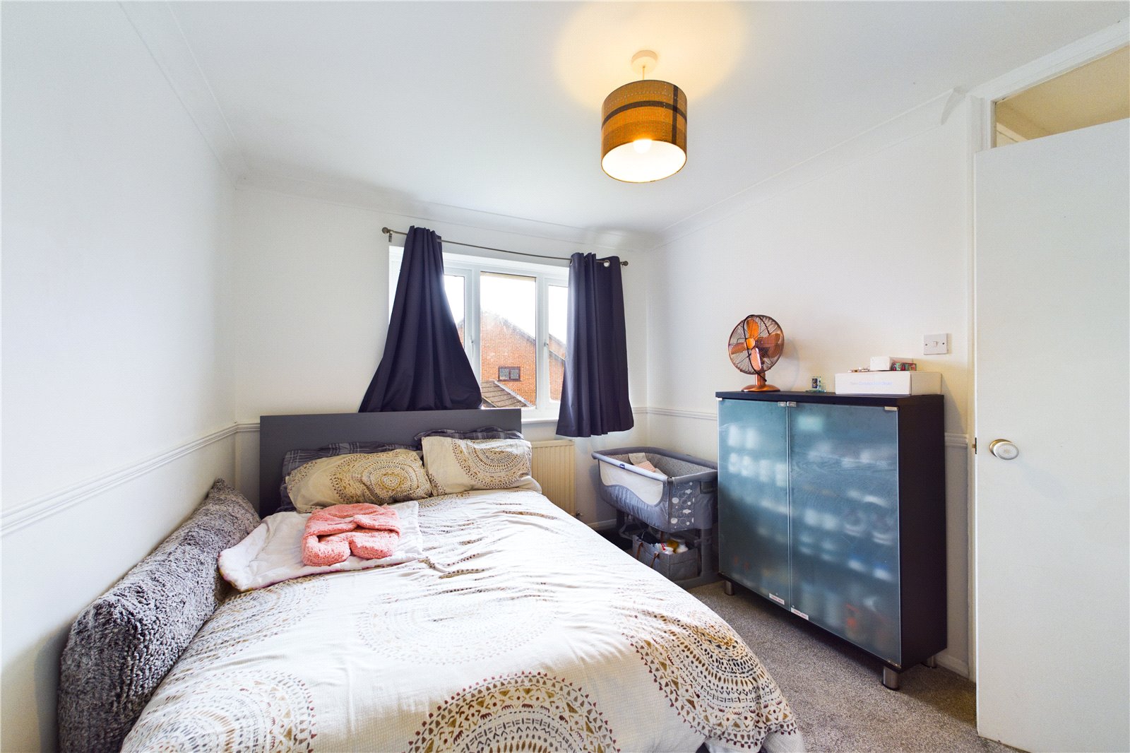 2 bedroom House to let in Calcot, Reading, Berkshire