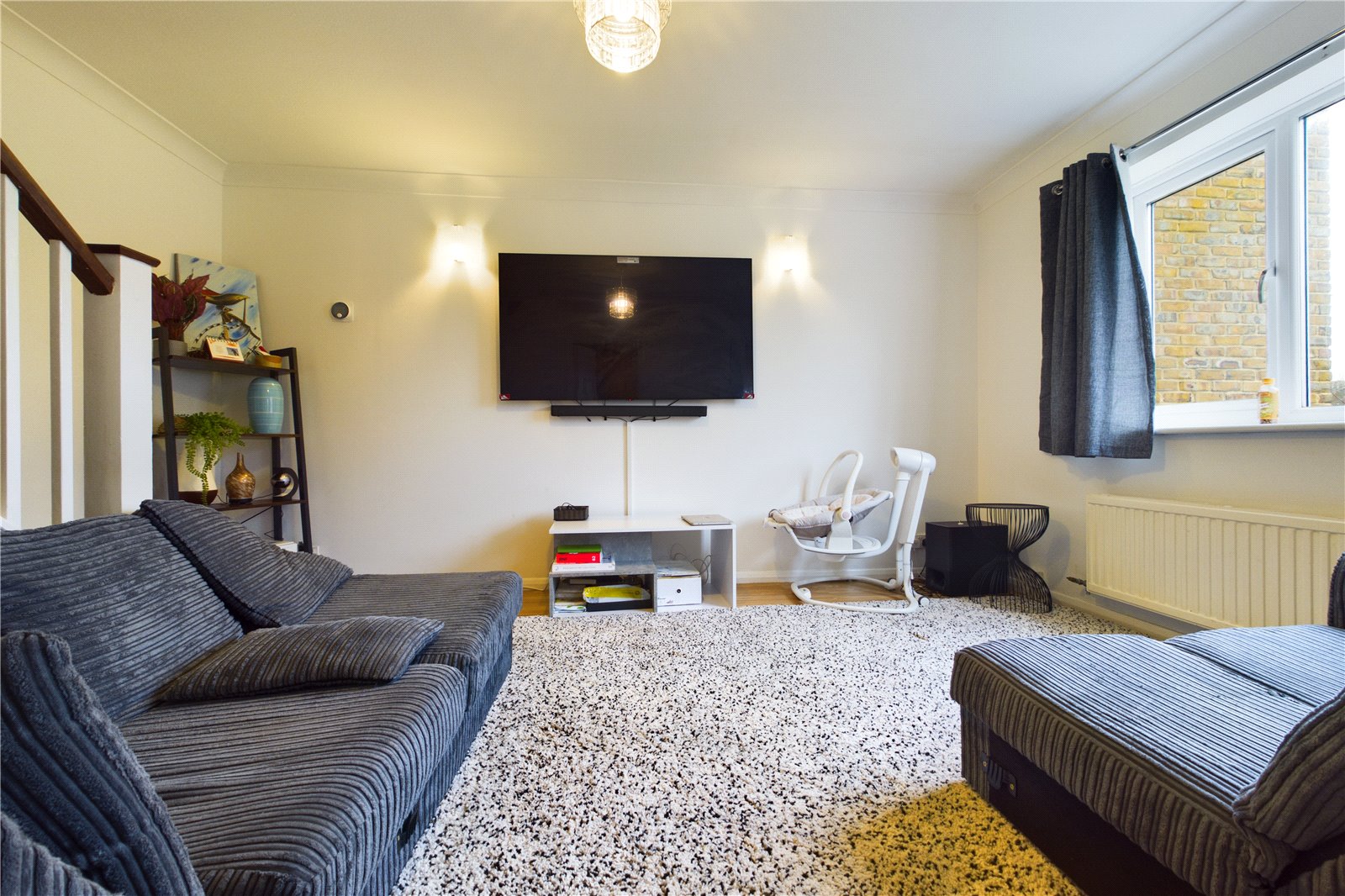 2 bedroom House to let in Calcot, Reading, Berkshire