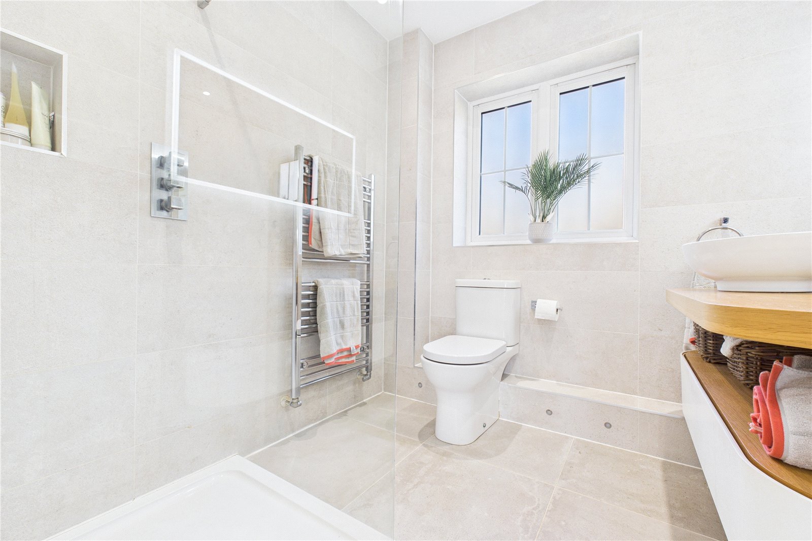 5 bedroom House for sale in Calcot, Reading, Berkshire