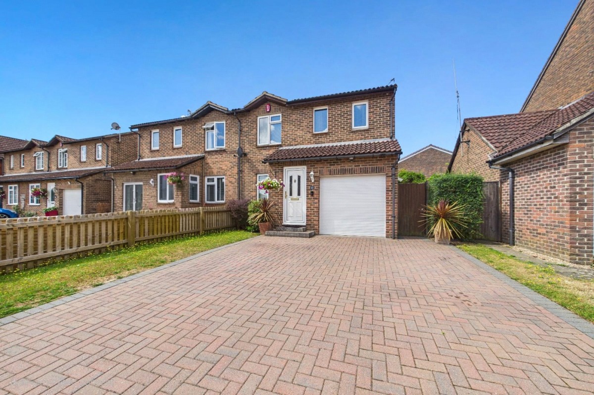 Calcot, Reading, Berkshire