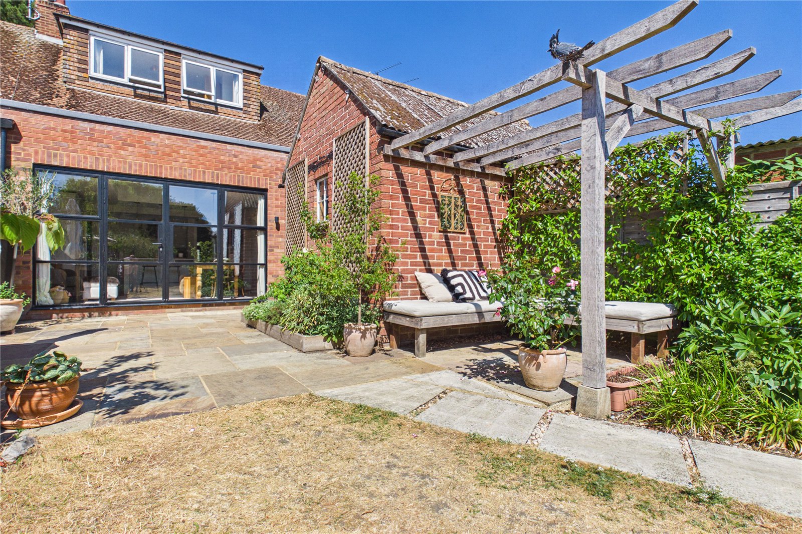 3 bedroom House for sale in Theale, Reading, Berkshire