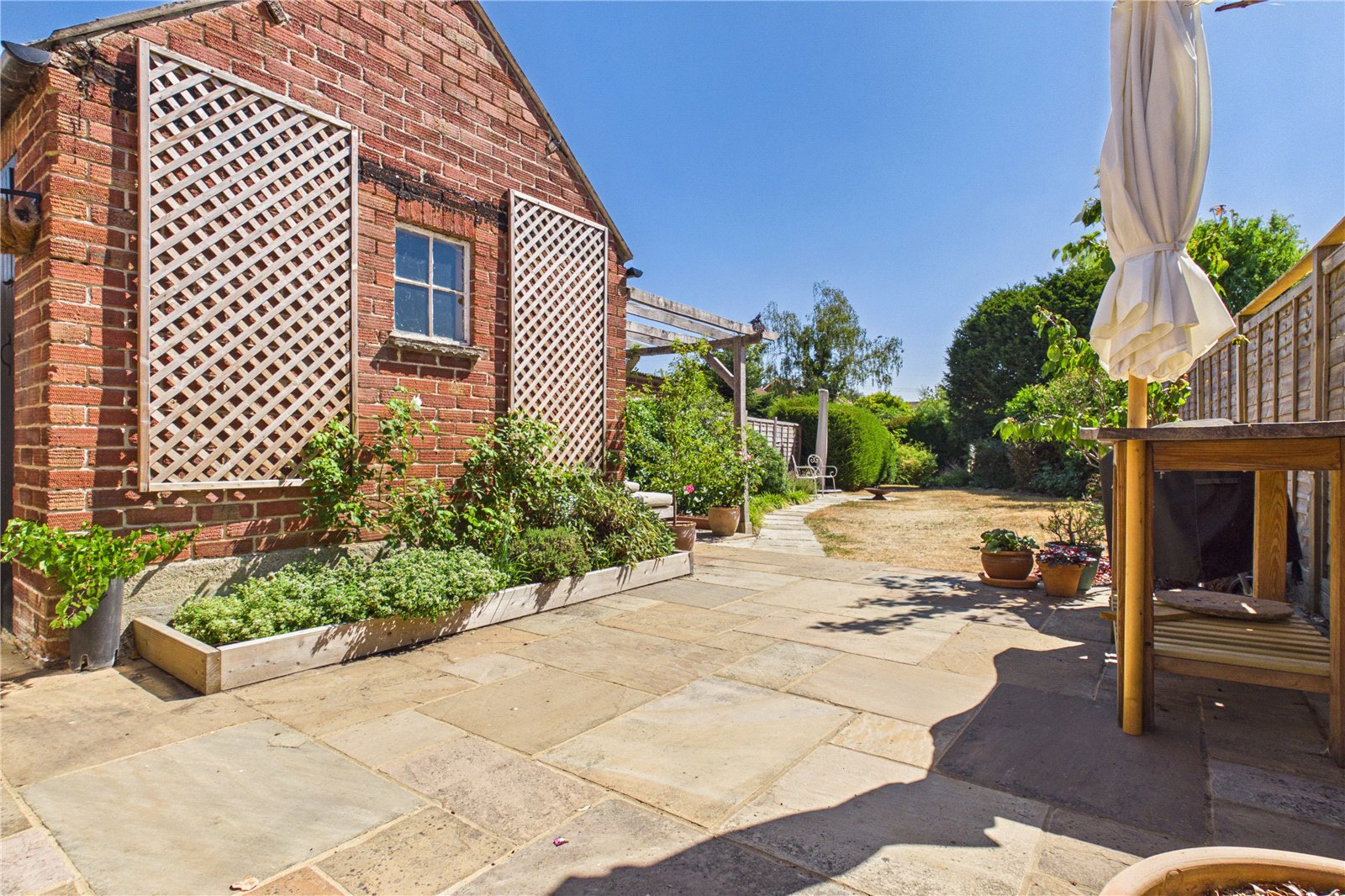 3 bedroom House for sale in Theale, Reading, Berkshire