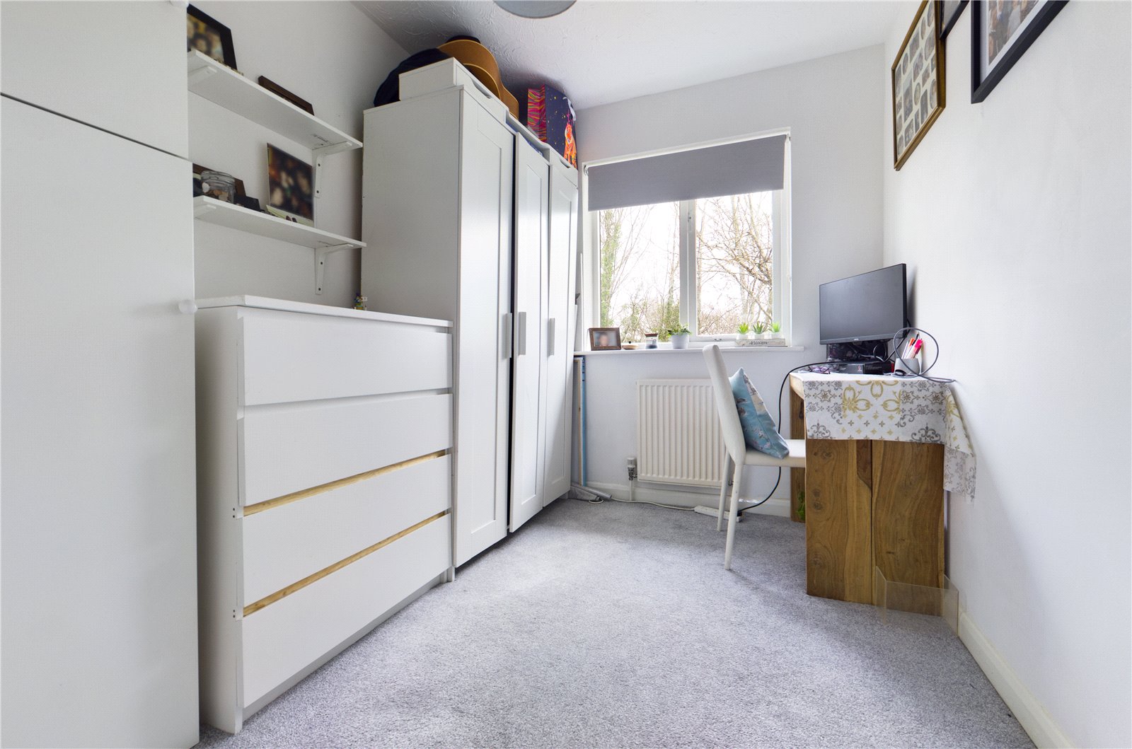 2 bedroom Flat for sale in Tilehurst, Reading
