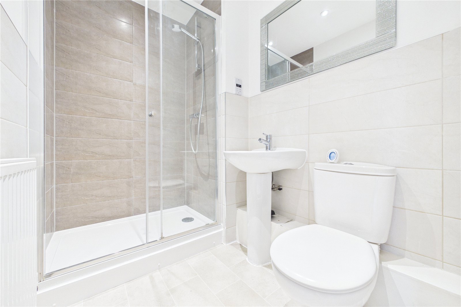 2 bedroom Flat for sale in Calcot, Reading