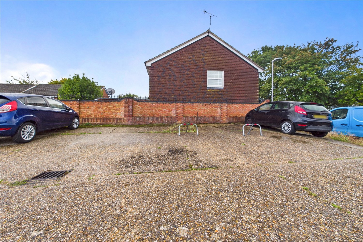 Calcot, Reading