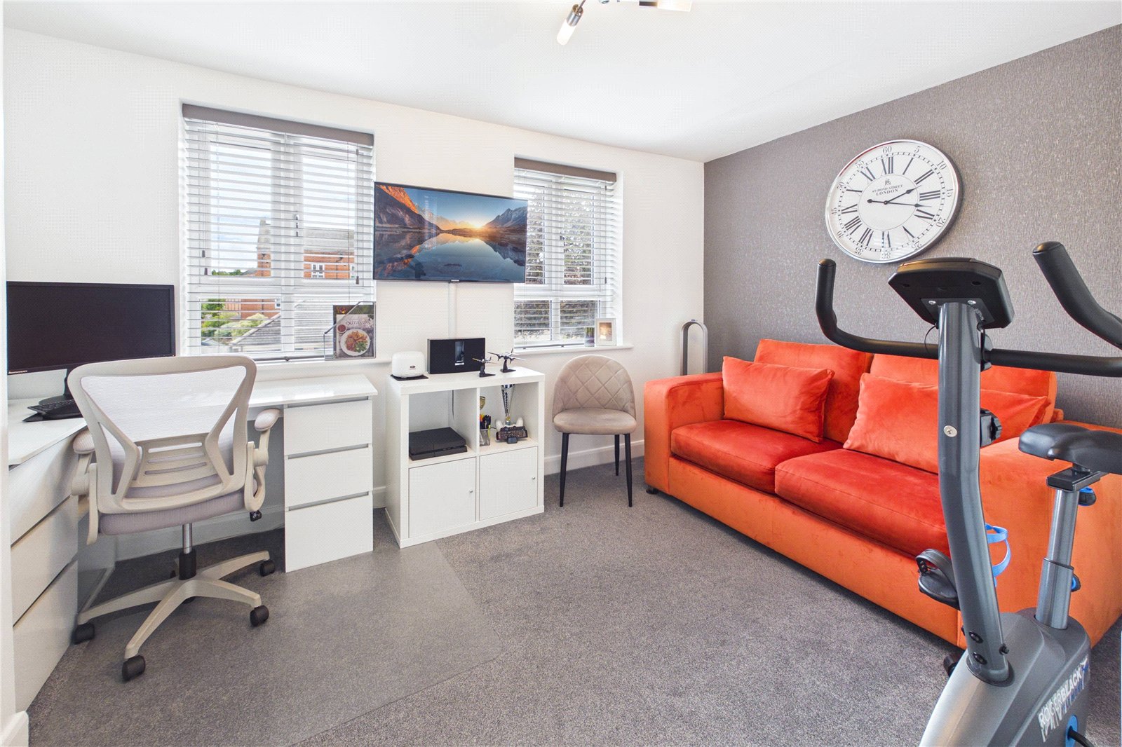 3 bedroom House for sale in Newbury, Berkshire