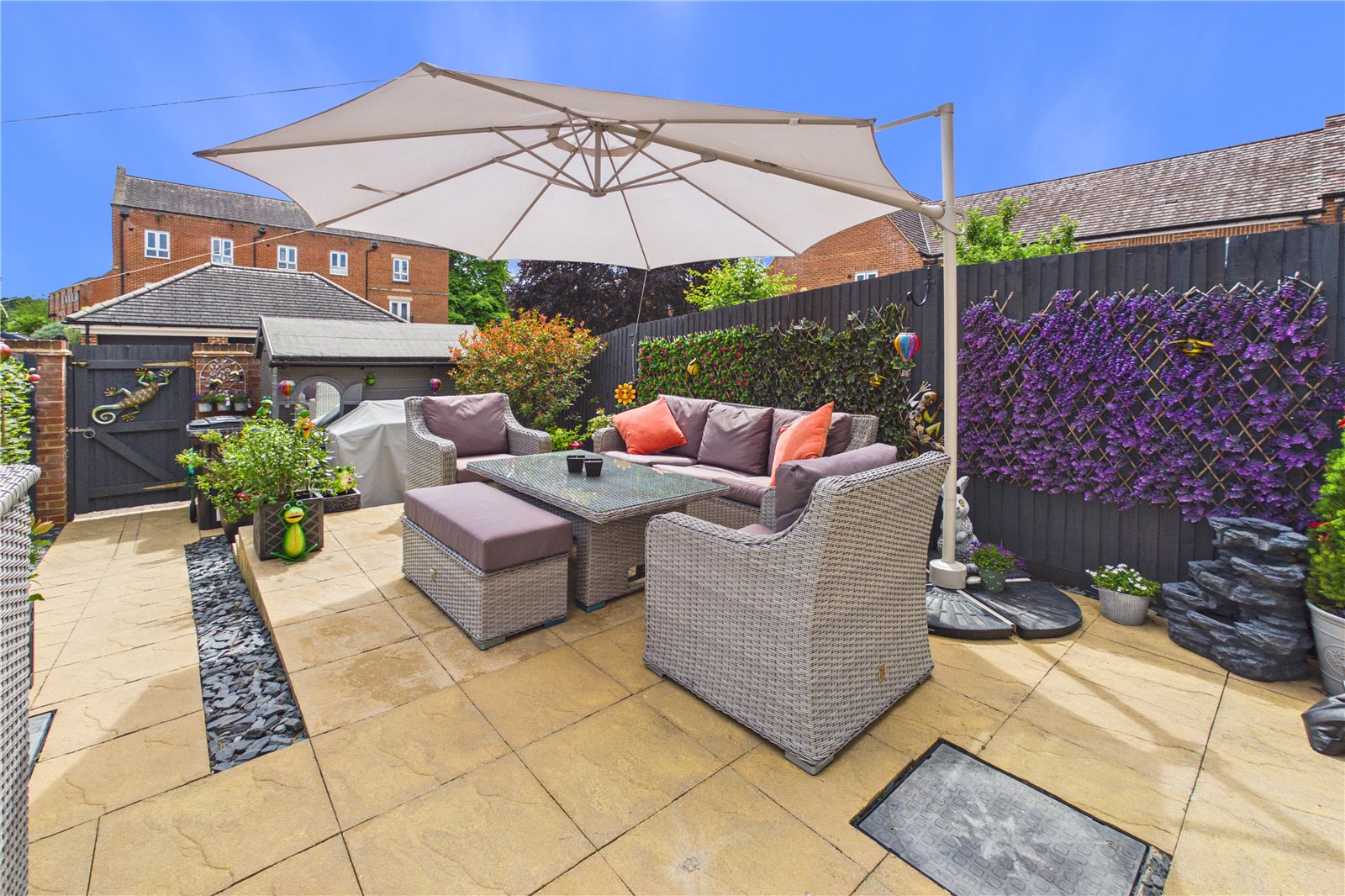 3 bedroom House for sale in Newbury, Berkshire