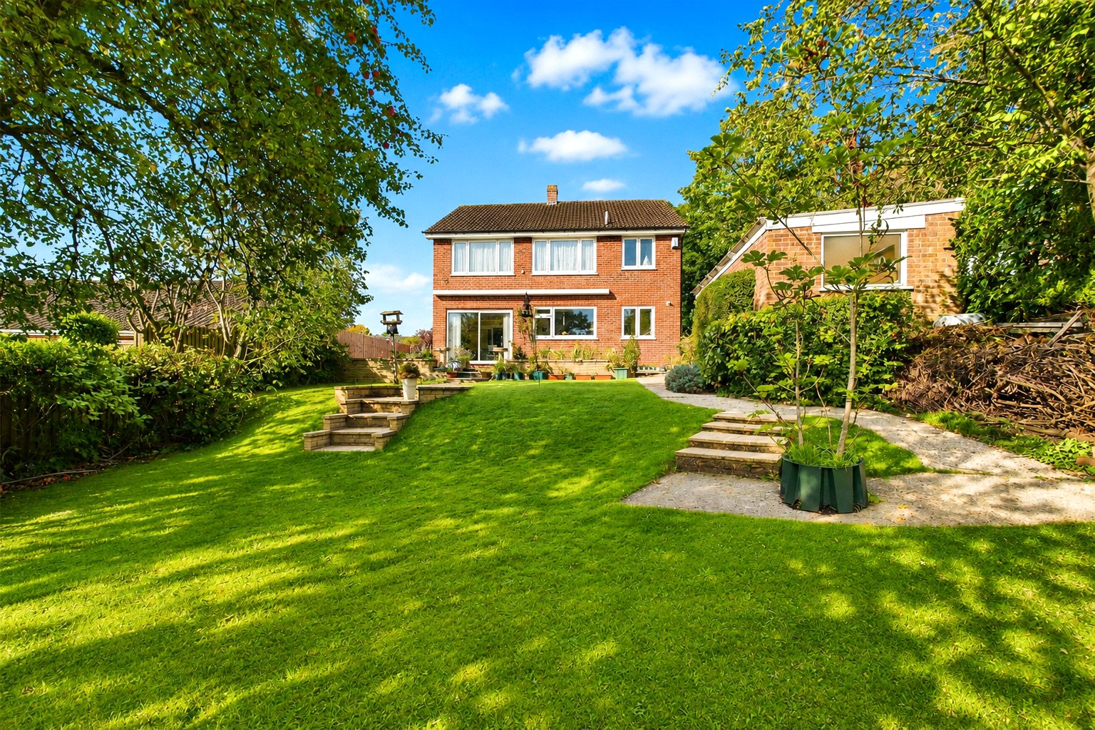 4 bedroom House for sale in Tilehurst, Reading, Berkshire