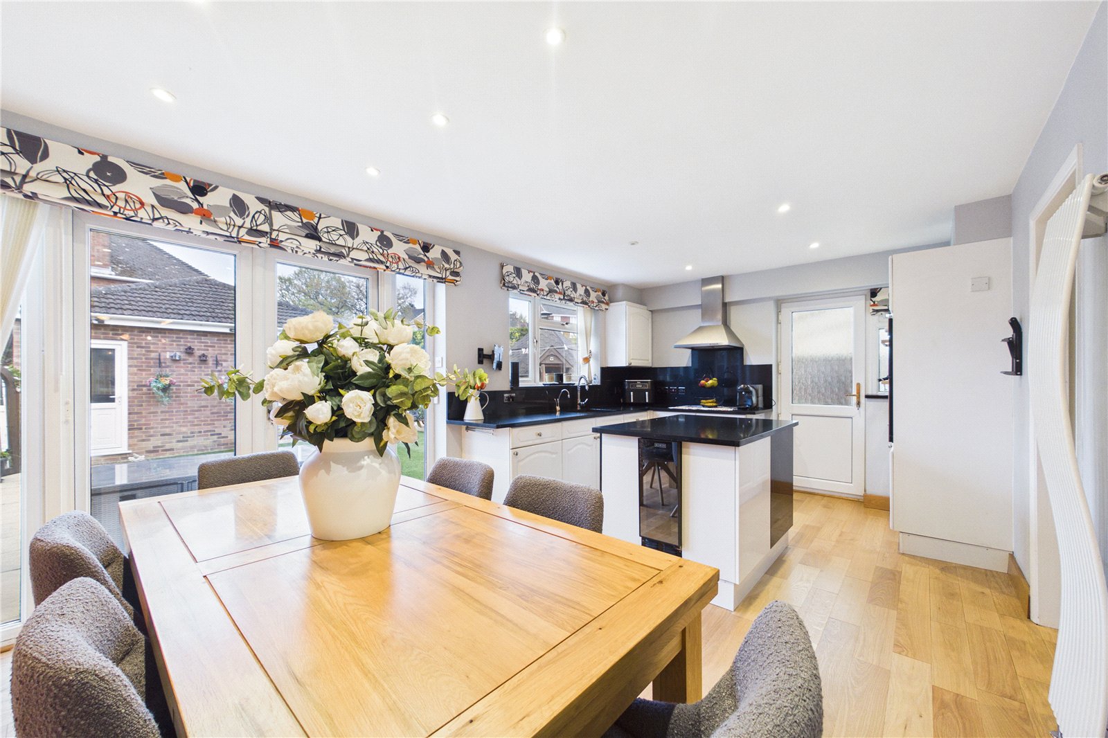 5 bedroom House for sale in Tilehurst, Reading, Berkshire