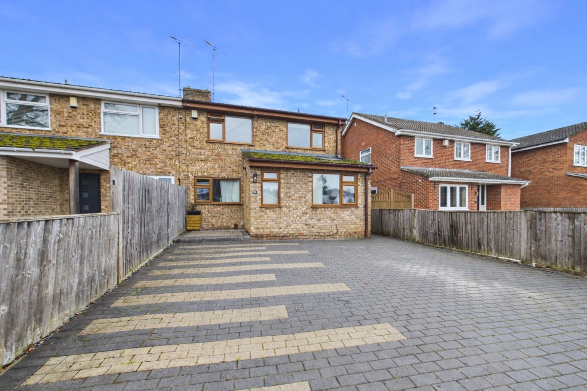 Purley on Thames, Reading, Berkshire